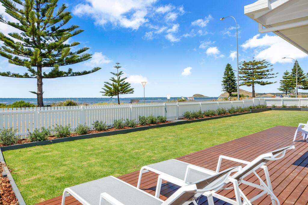 Saltys, 4BRM, Beachfront, WIFI