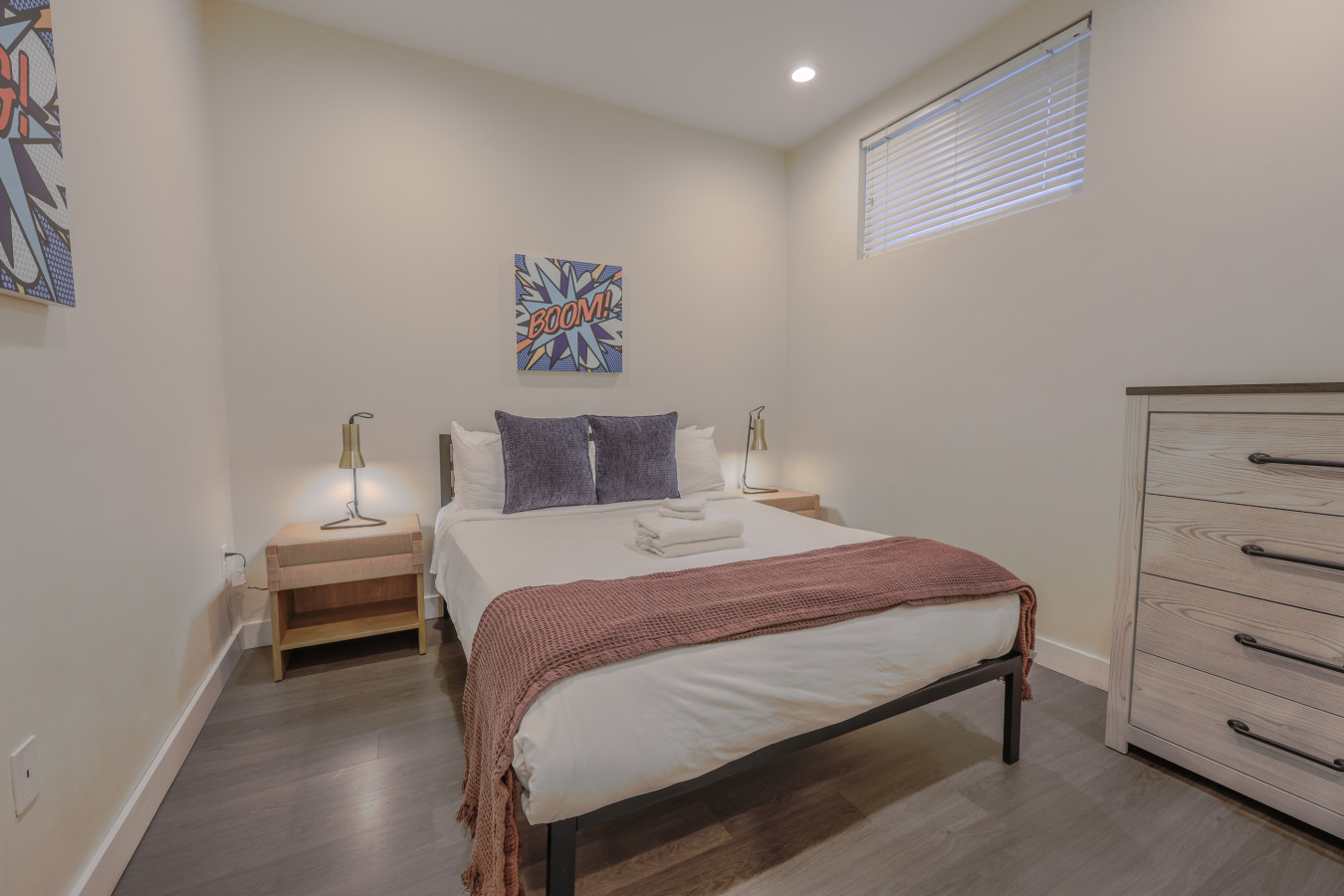 Simple 1br | Financial District | Keyless Entry