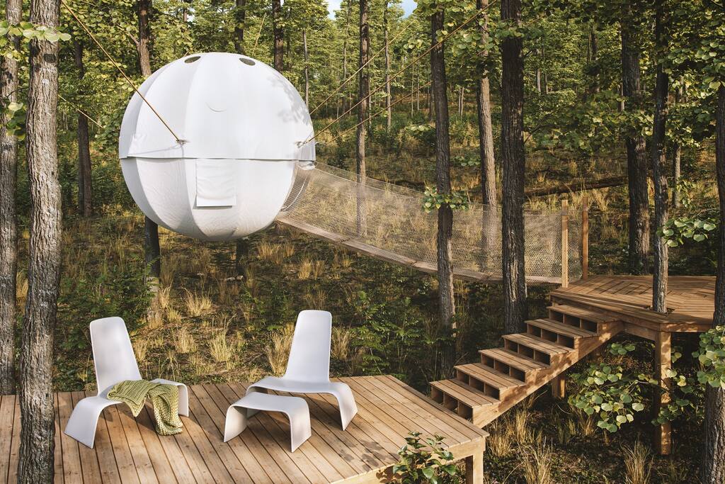 Boone Cocoon Luxury Treehouse Pod Glamping Treehouses for Rent