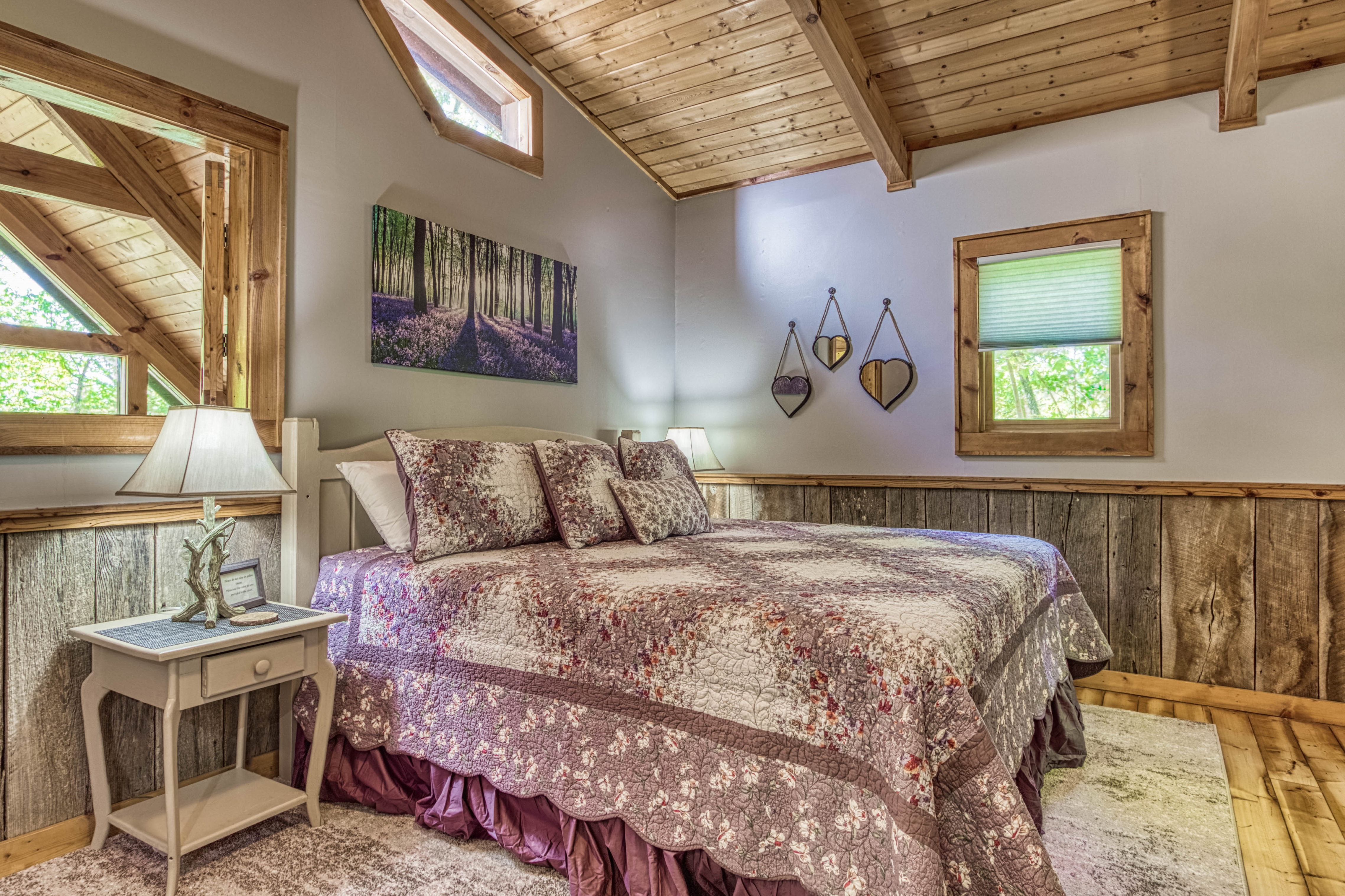 Afternoon Delight | Hot Tub | Honeymoon | Tickets - Chalets for