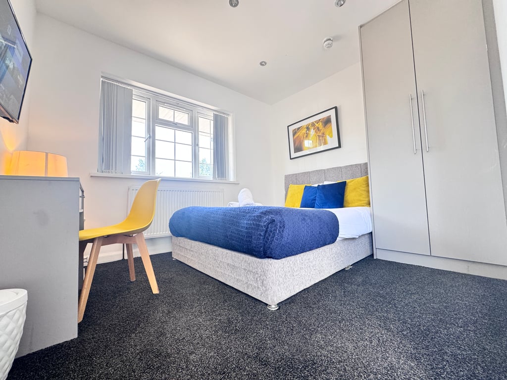 Heathrow Sleep one- Shared shower facilities