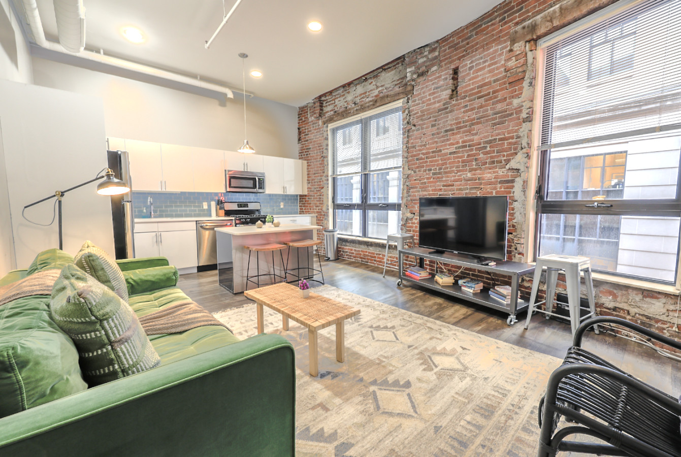 Perfect Location | Boston Common | Park St Station