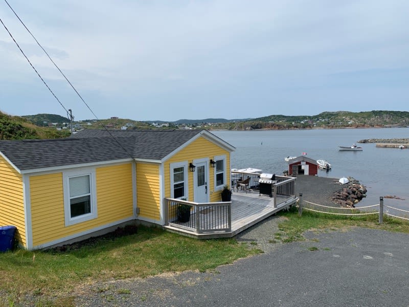 Oceanfront Carriage Hill Cottage