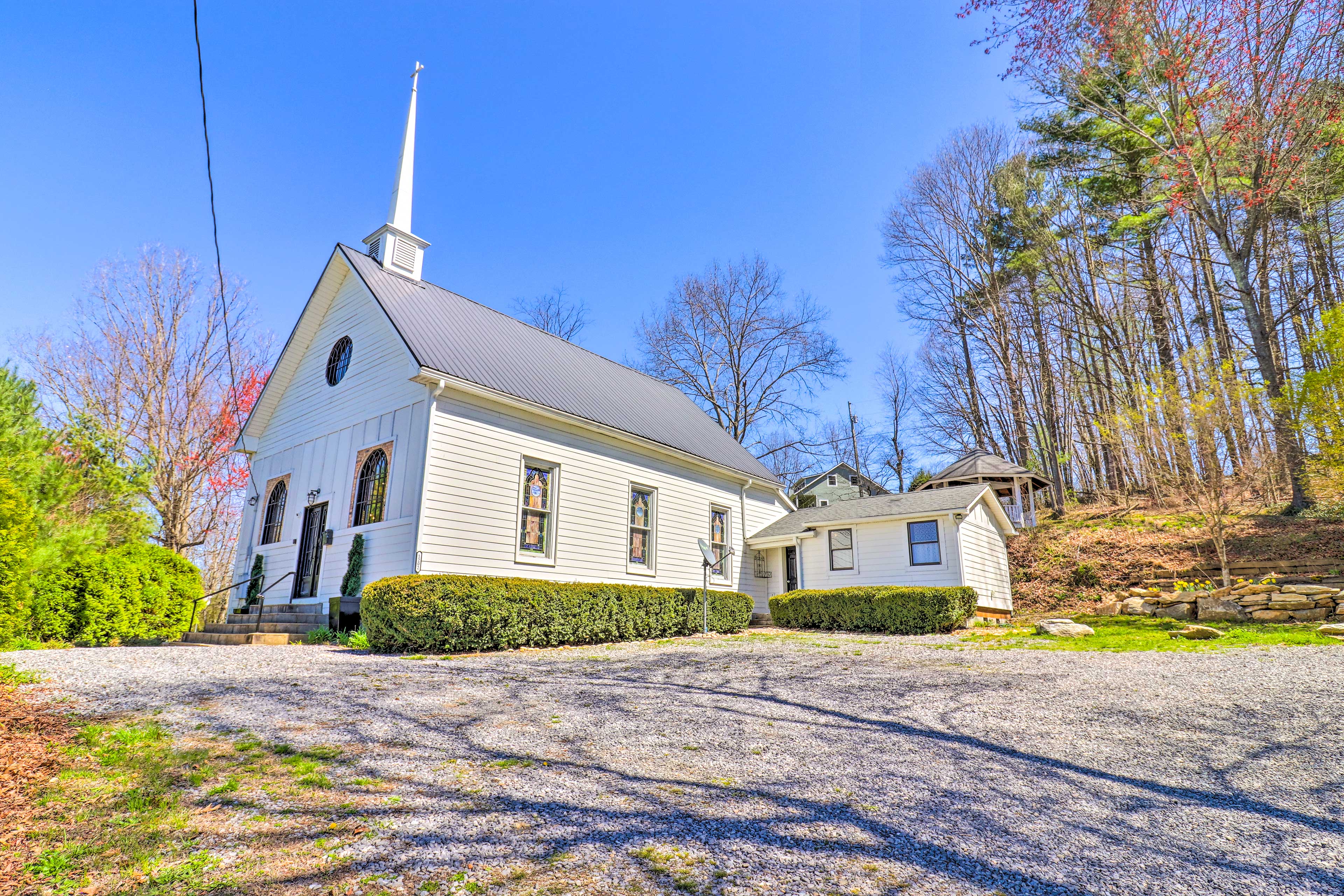 ‘Iron Duff Chapel’ Unique Escape w/ Mtn Views! Cottages for Rent in