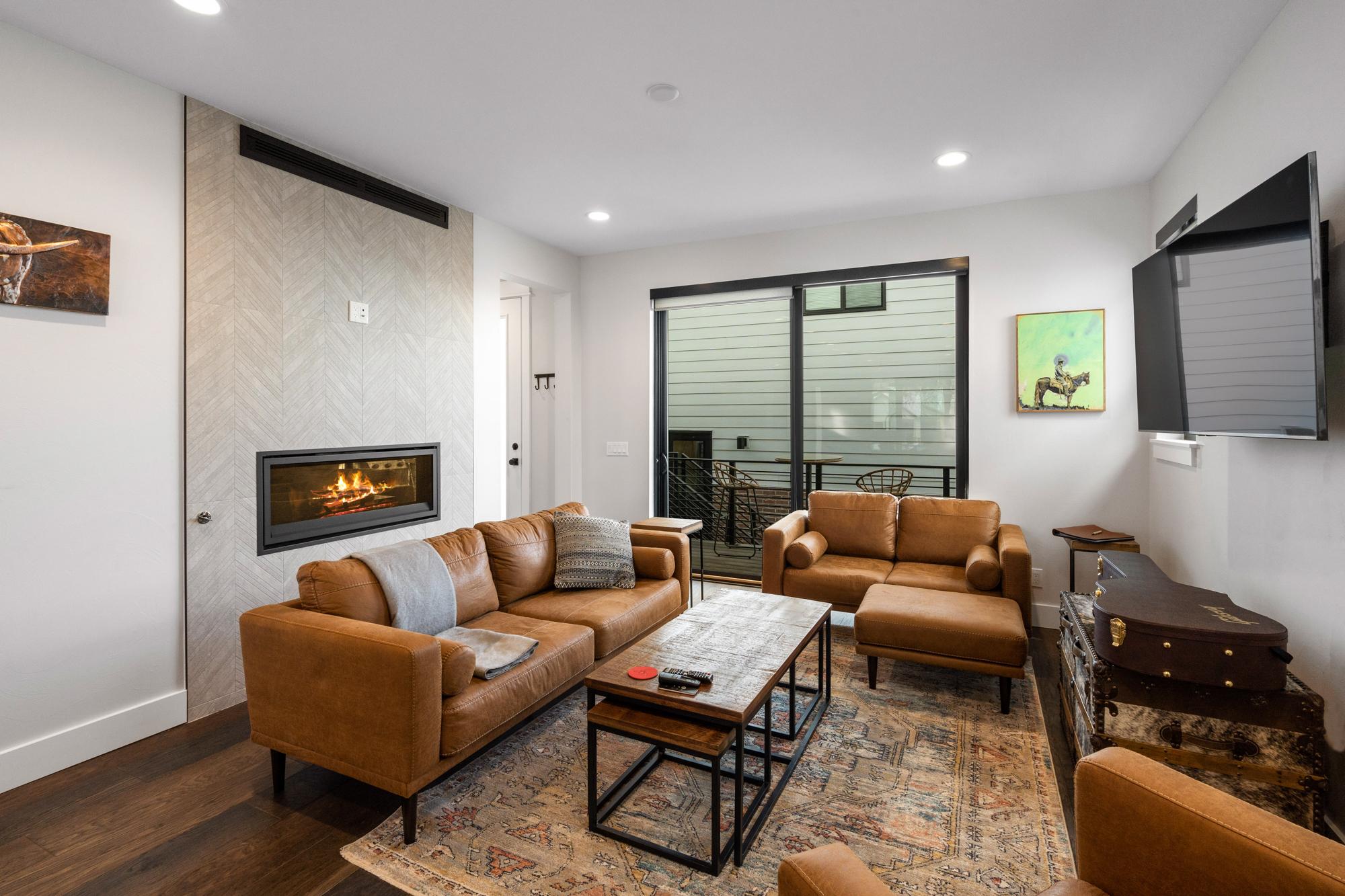 The City Slicker - Spacious 3 Bedroom Luxury Town in Bozeman, Bozeman