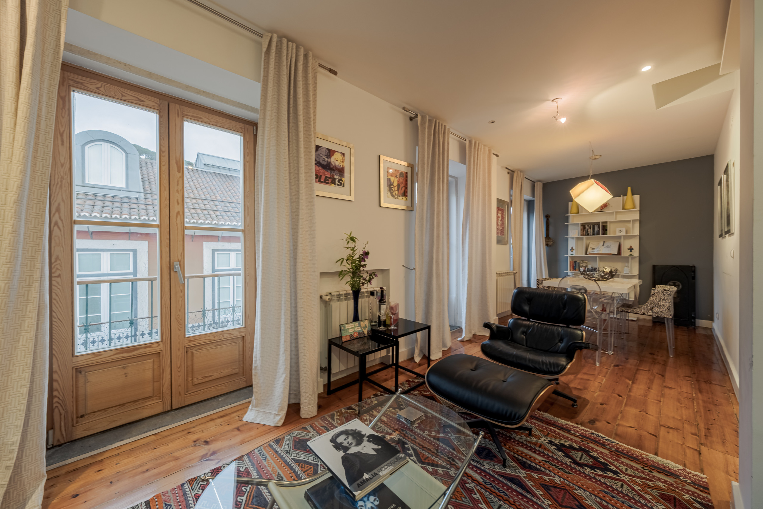 Central Duplex 2br/2br Apartment Rooftop in Baixa in Santa Maria Maior, Lisbon
