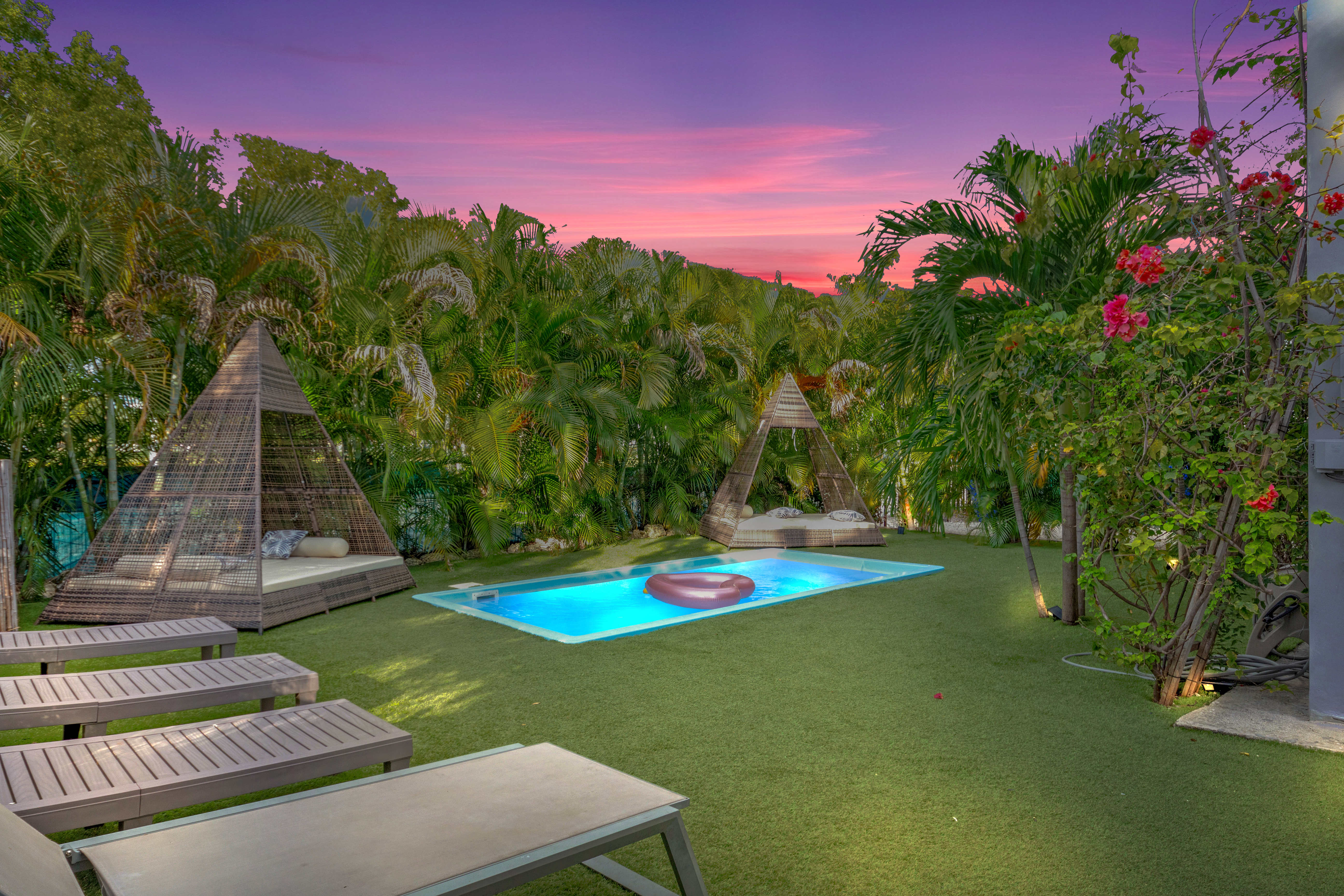 The Purple Paradise | Pool+Hot Tub | Little Havana - Villas for