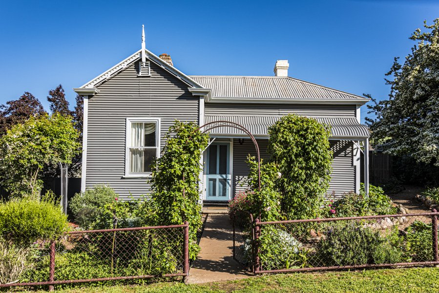 Anlaby Station - Head Gardeners Cottage 3 Bedrooms in Kapunda, Barossa Valley