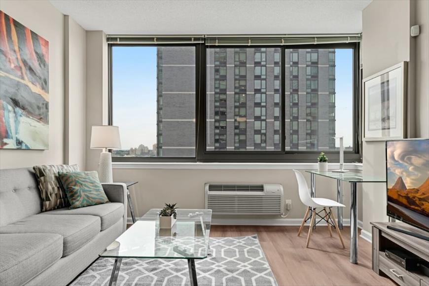 Private Jersey City 1 Bedroom Apartment near PATH in Ward E (councilmember James Solomon), Jersey City