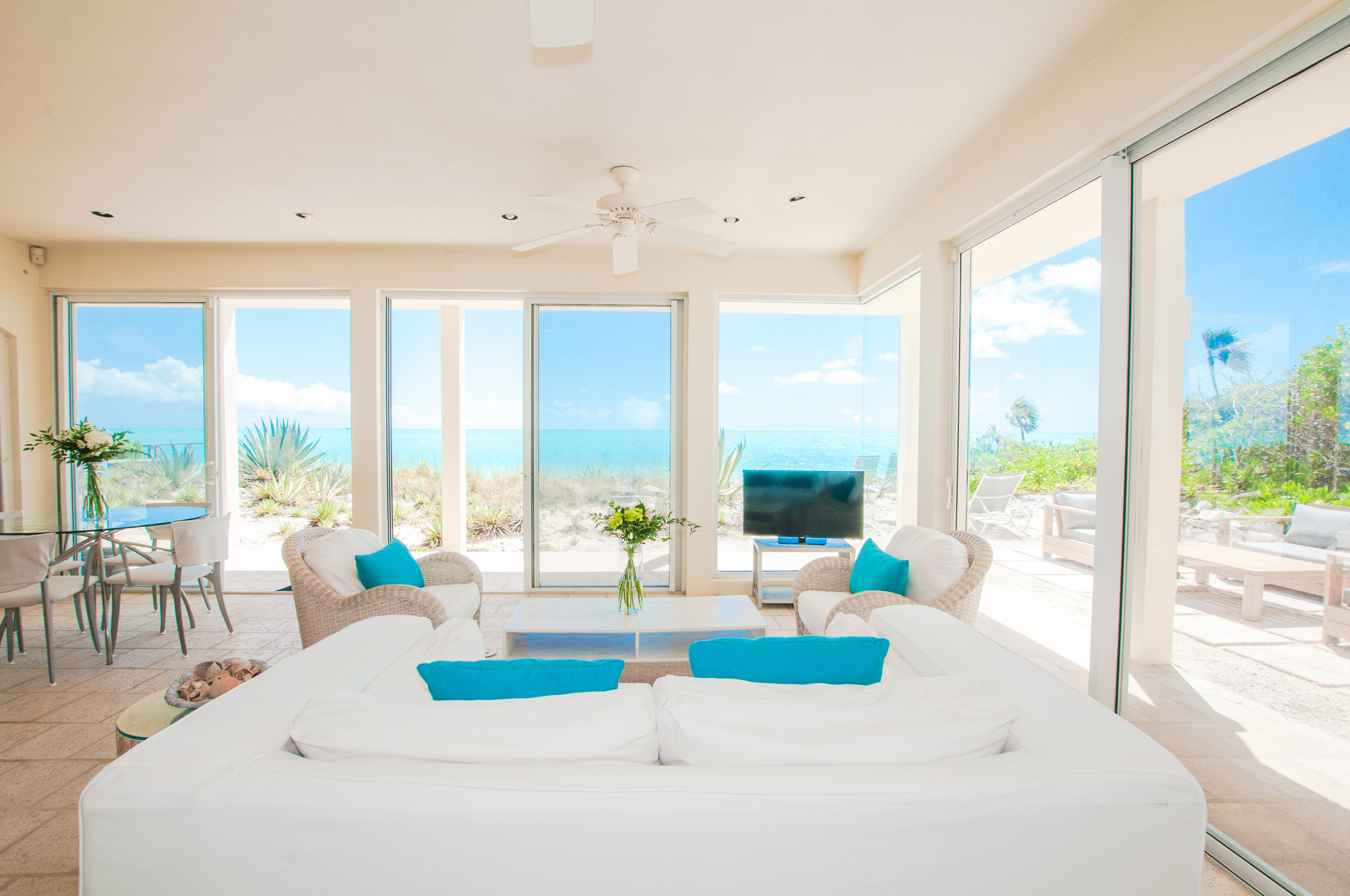 Aqua Del Rose 1 Br Cottage