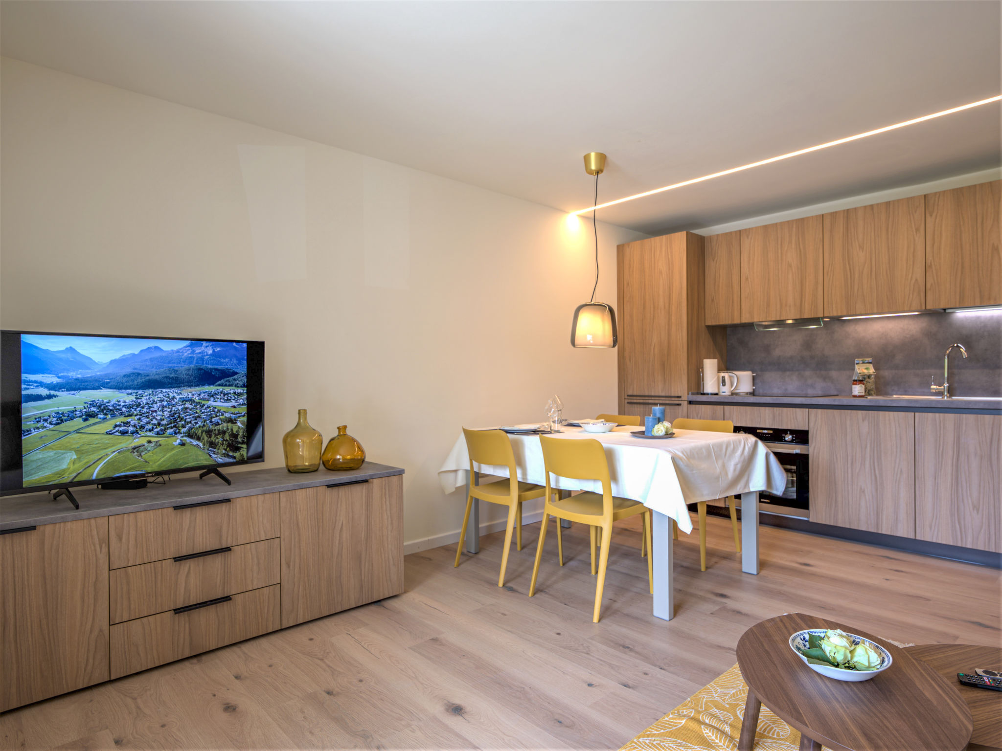 Chesa Stè 8 by Interhome