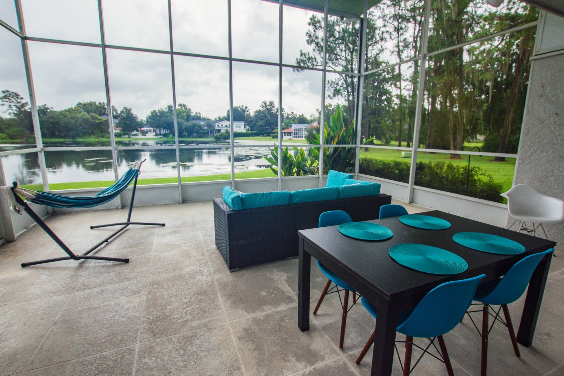 Comfortable Lake View Retreat Townhome w/ Golf