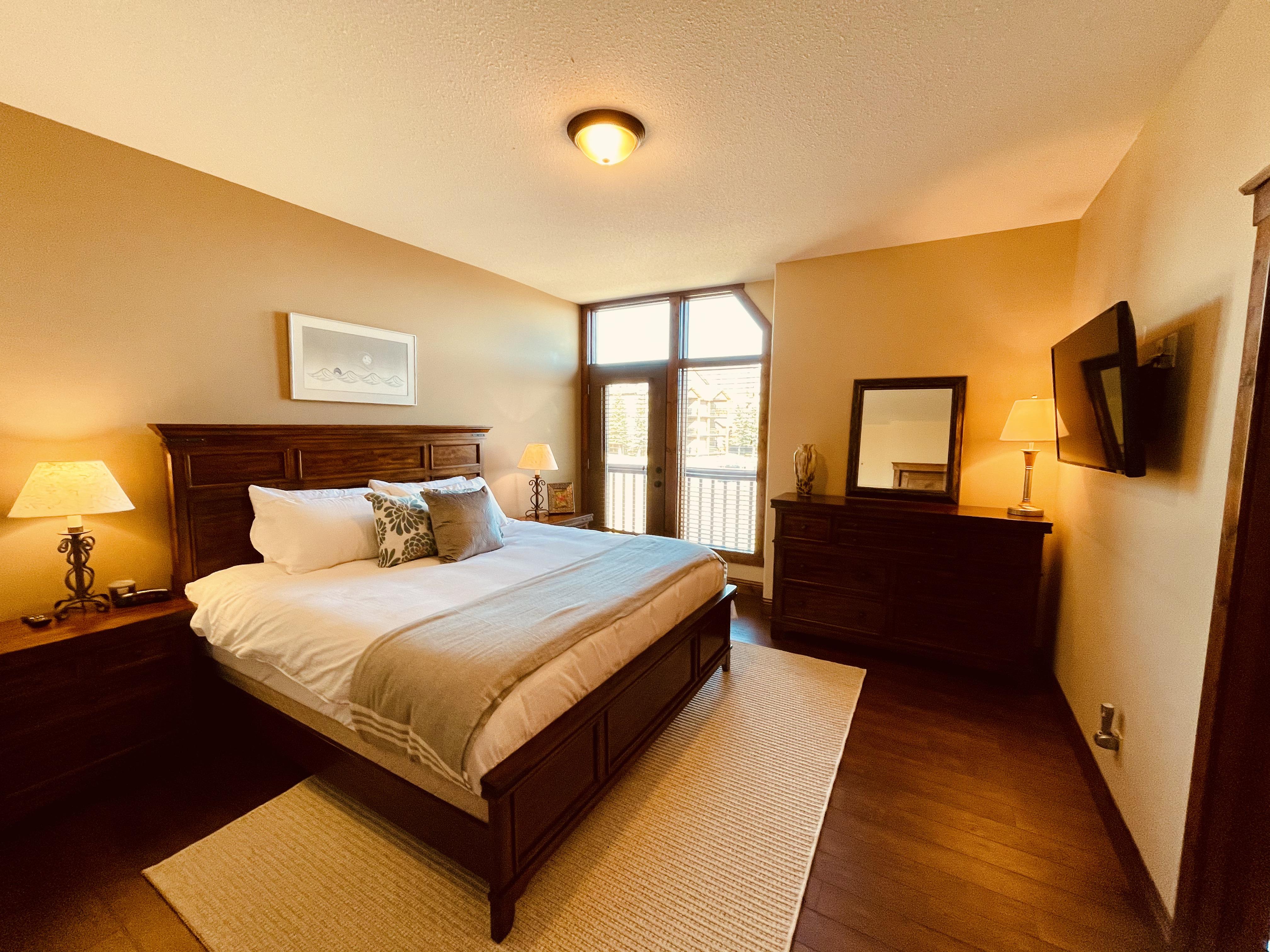 TimberStone 11 Mountain Condo with Pvt Hot Tub