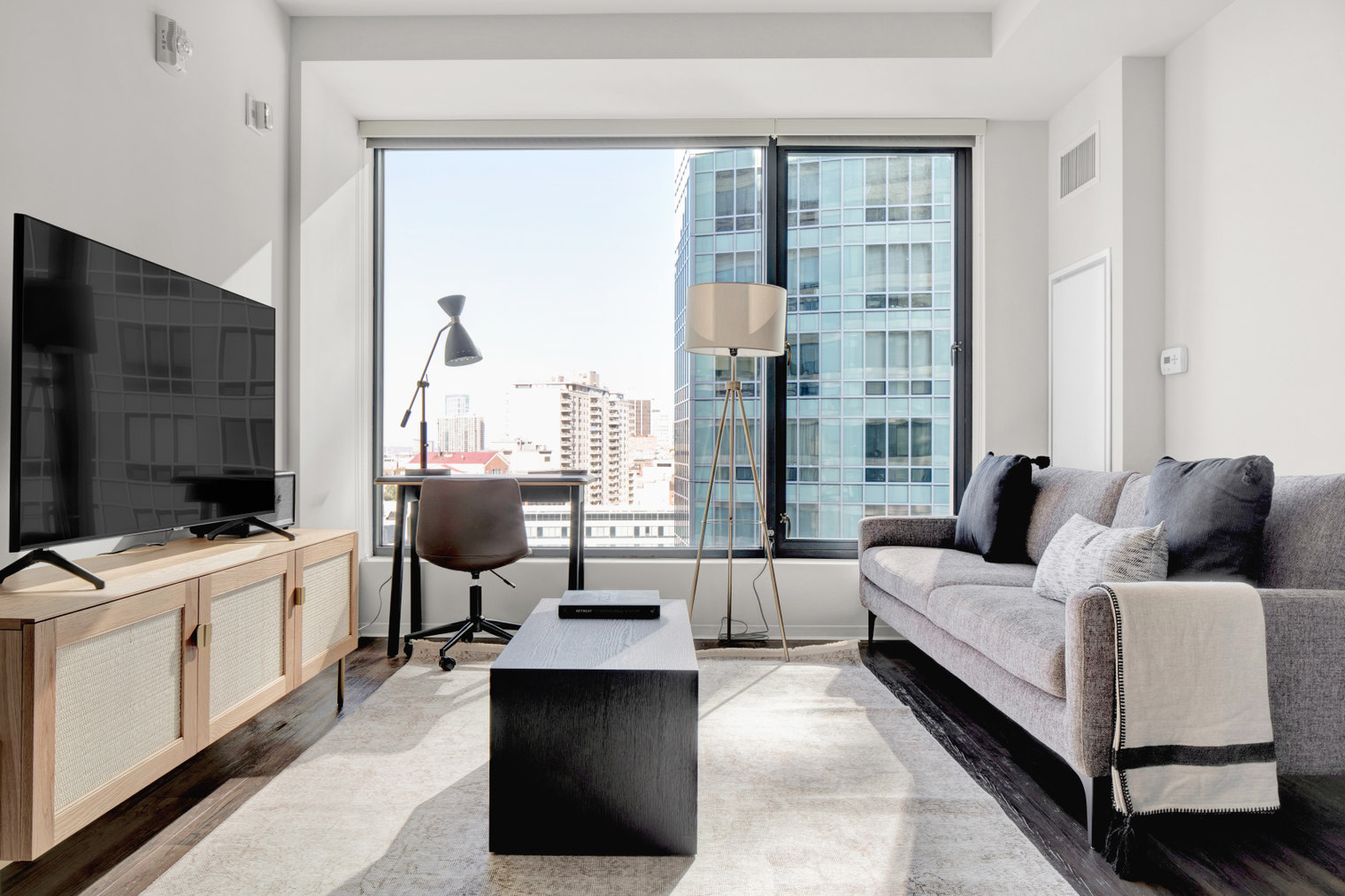 Blueground | Downtown, amenities & rooftop views in Downtown, Boston