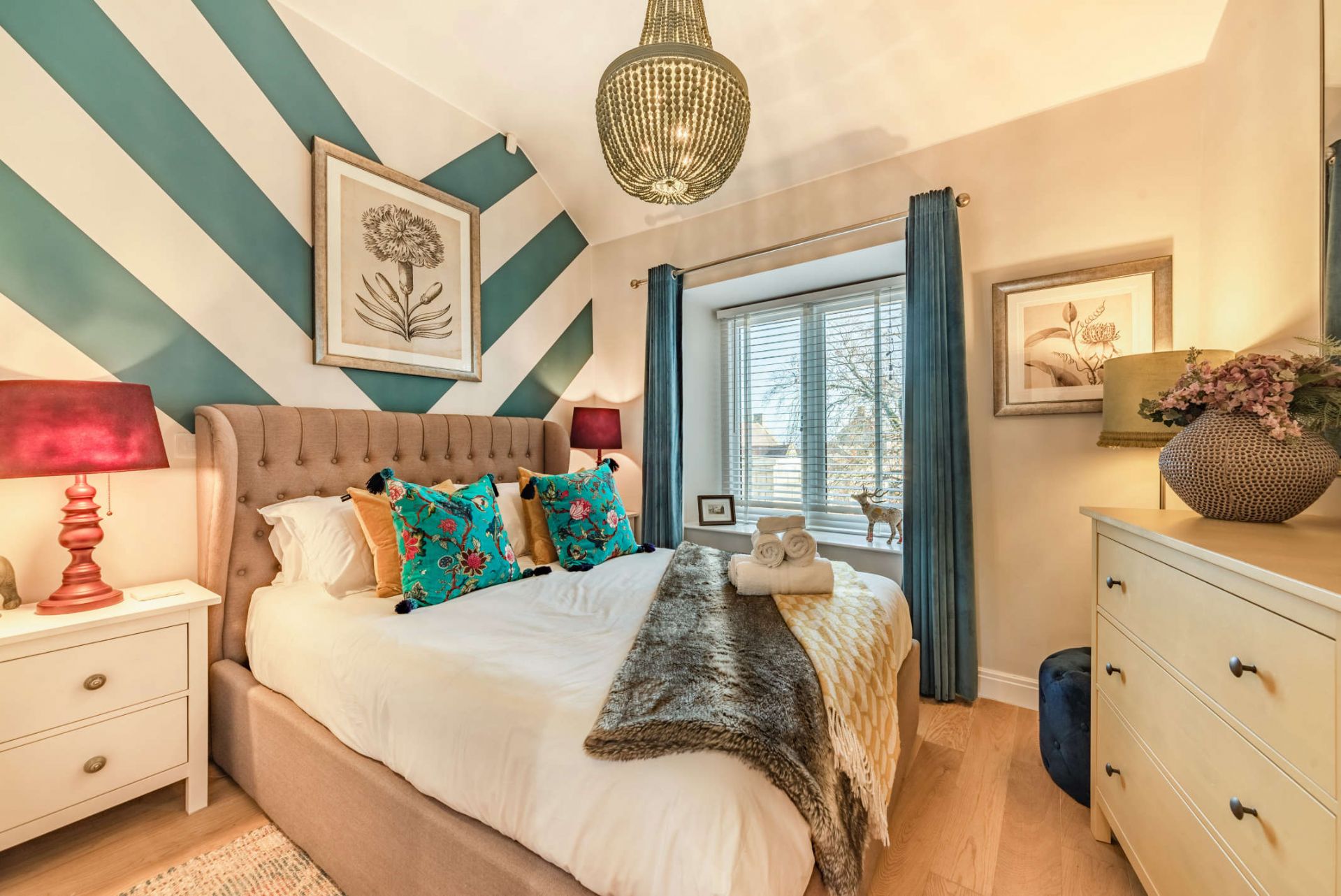 Vibrant holiday home in Stow  - The Chapel
