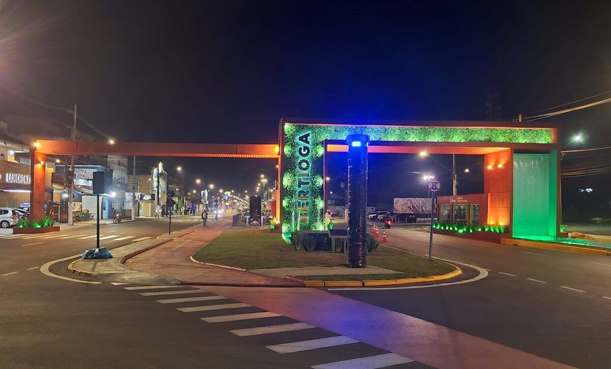 TM106 Bertioga for 4 hósp w/ parcionameto, wifi