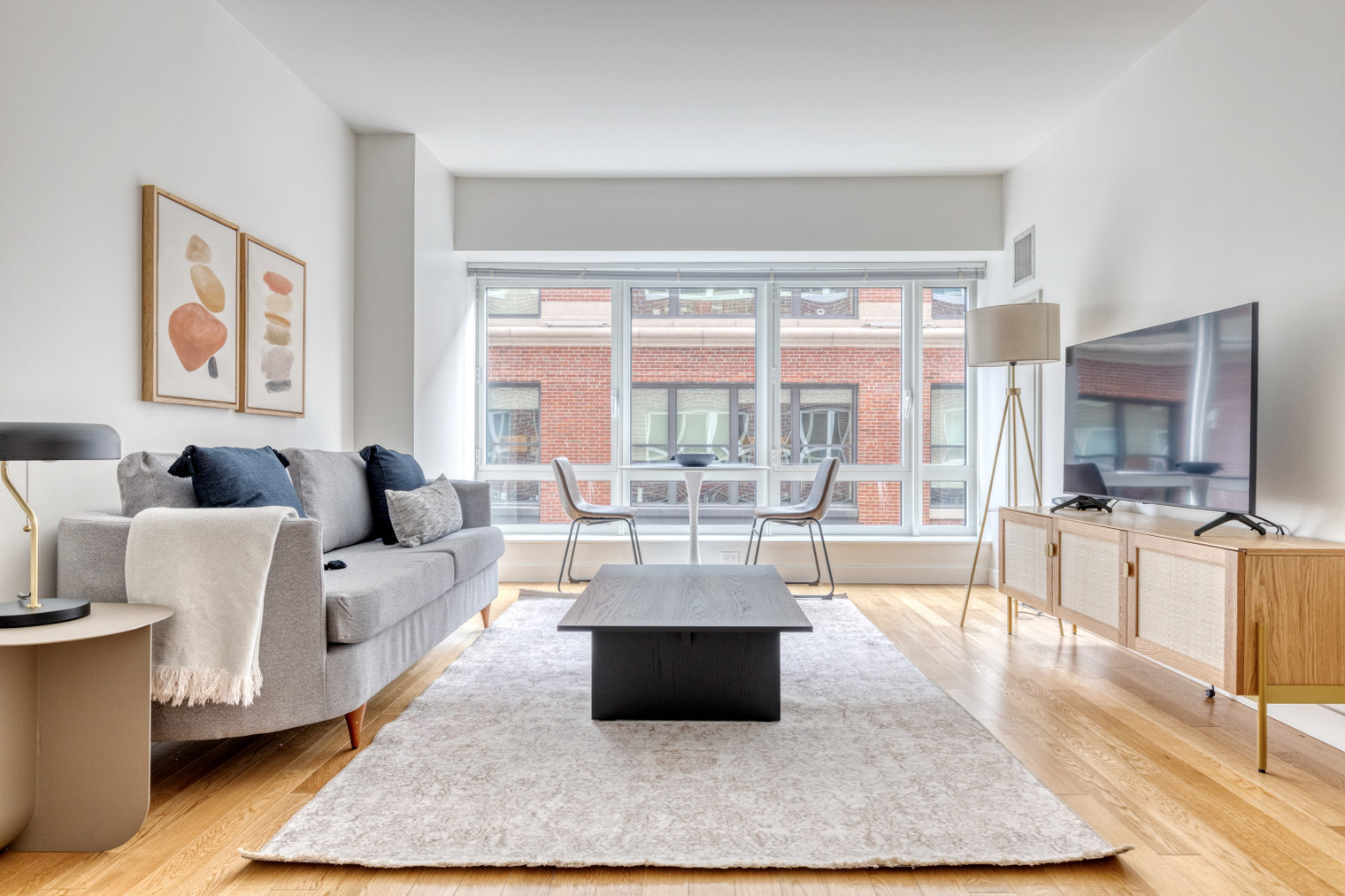 Blueground | Back Bay, w/d & gym, nr copley sq in Back Bay, Boston