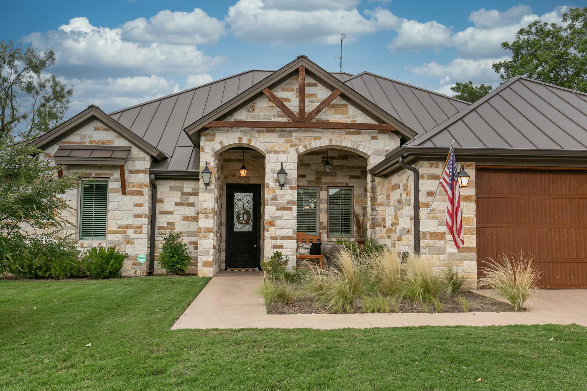The Hill County Getaway | Longer Term Stays Availa