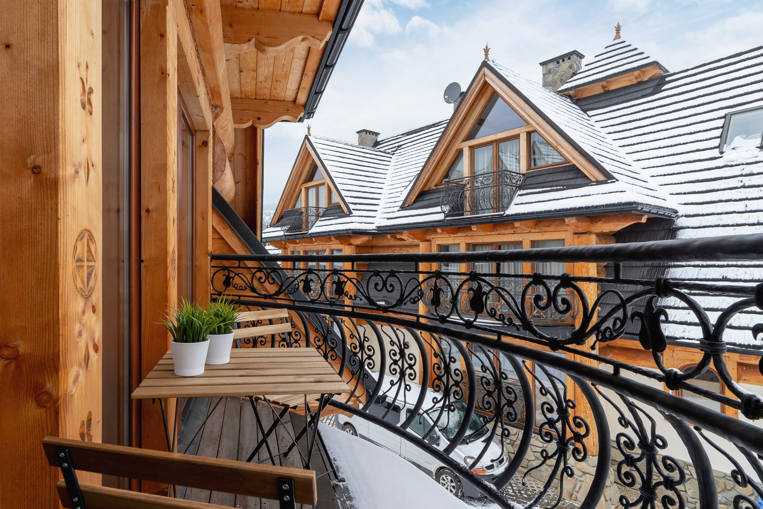Ski boats Lux apartment 2.3 km is Krupovki Str. Apartments for Rent