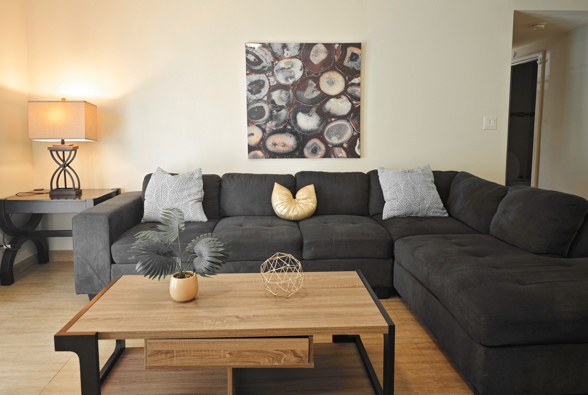Luxury 2BD/2.5BA condo - Unit 107 Tumon Isa