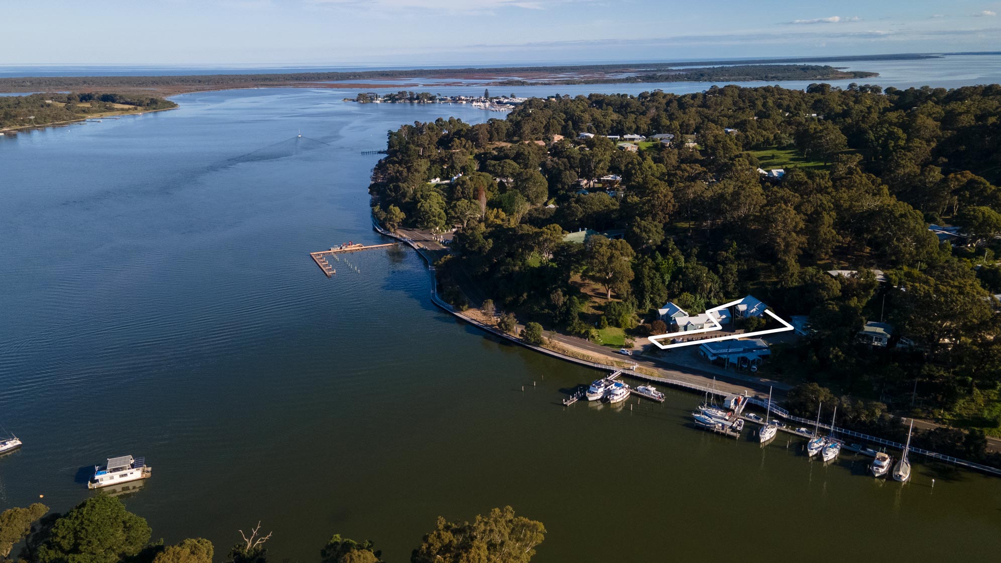 Bliss by the Bay Houses for Rent in Metung, Victoria, Australia Airbnb