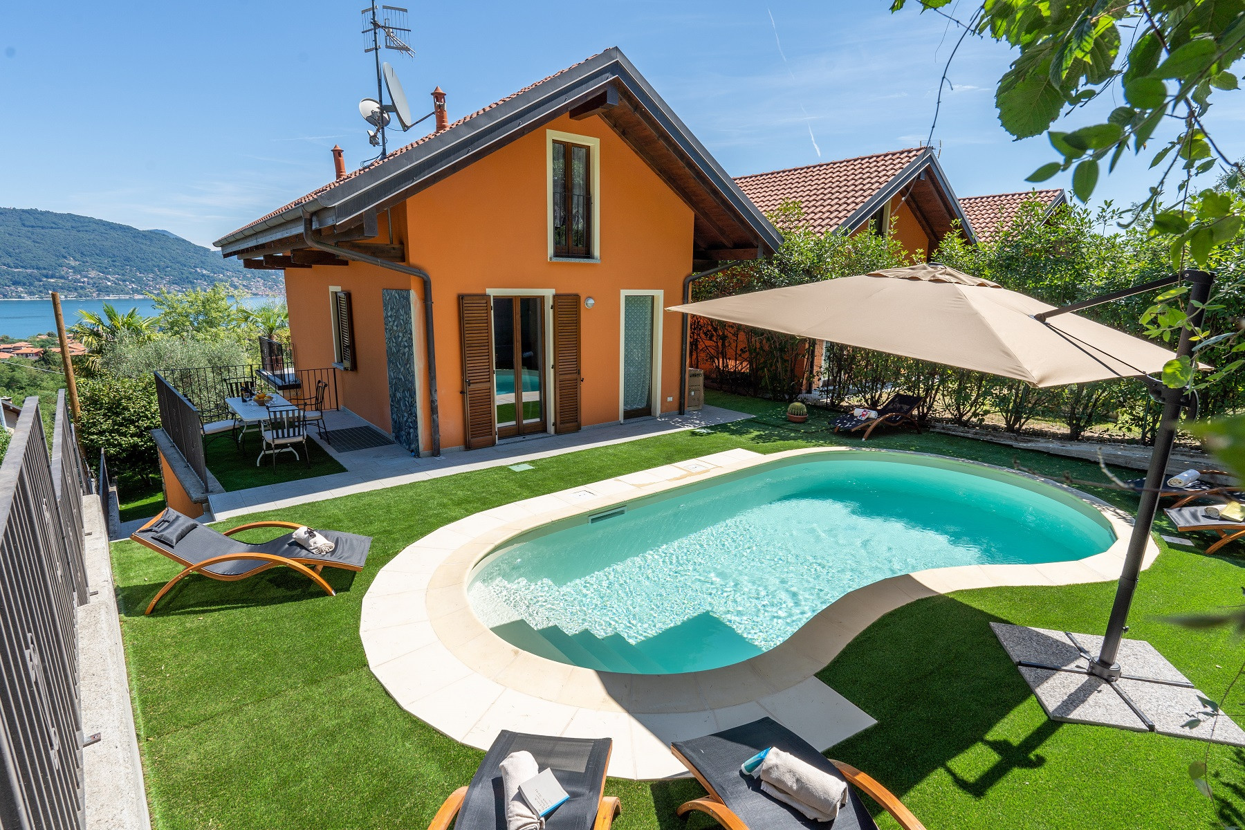 Palmito villa with pool in Baveno