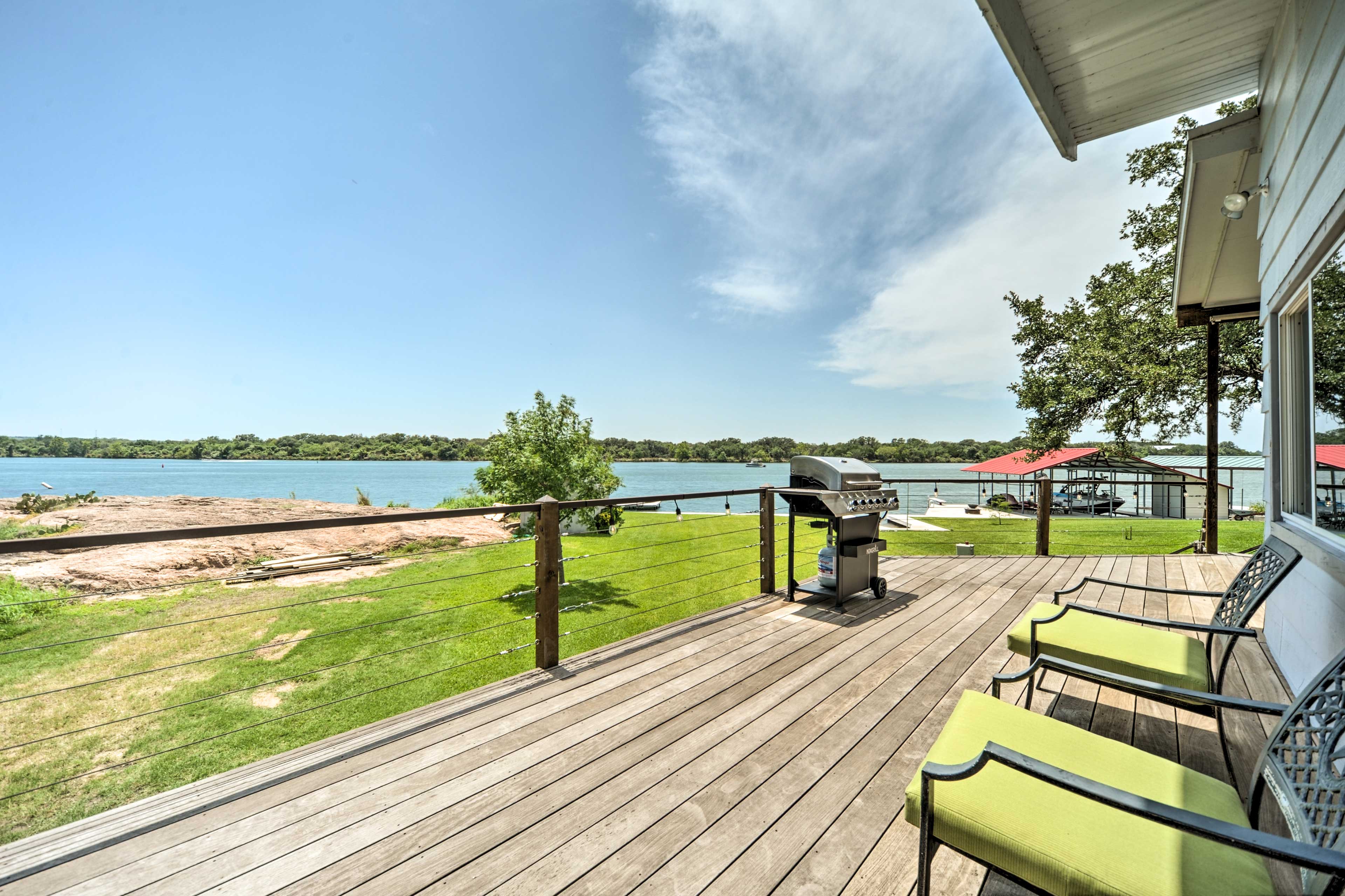 Waterfront Kingsland Home w/ Boat Dock & Slip