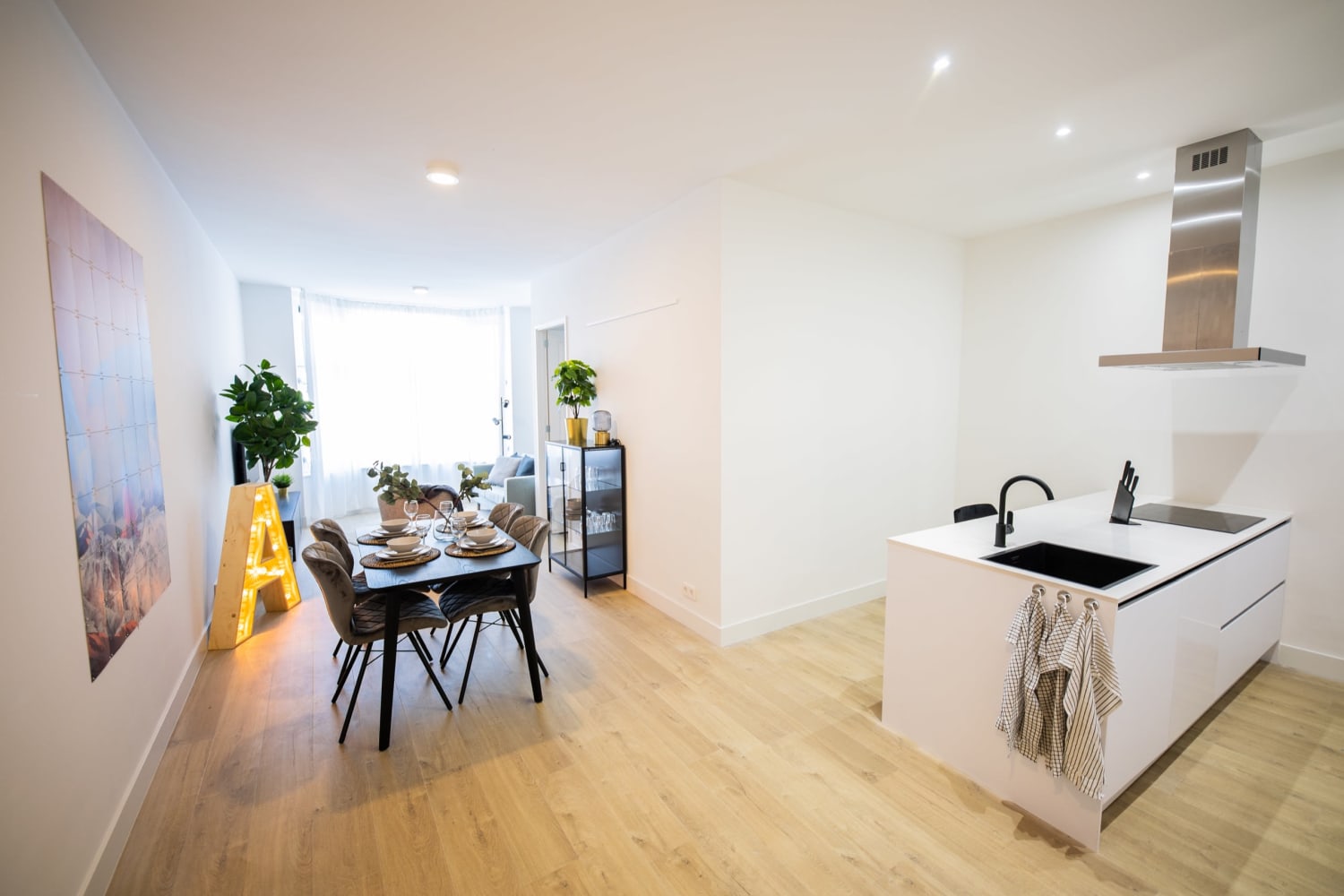 Admiringly 1 Bed Serviced Apartment 56m2 -NB306A- — Rotterdam stay