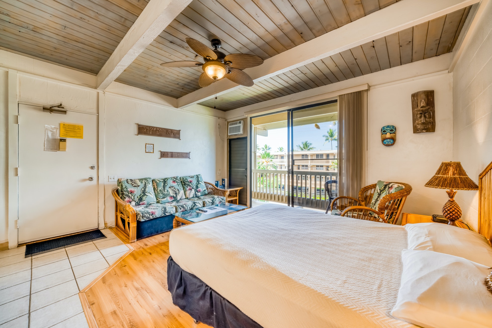 Strandstudio mit gemeinsam genutztem Whirlpool, Gemeinschaftspool, in