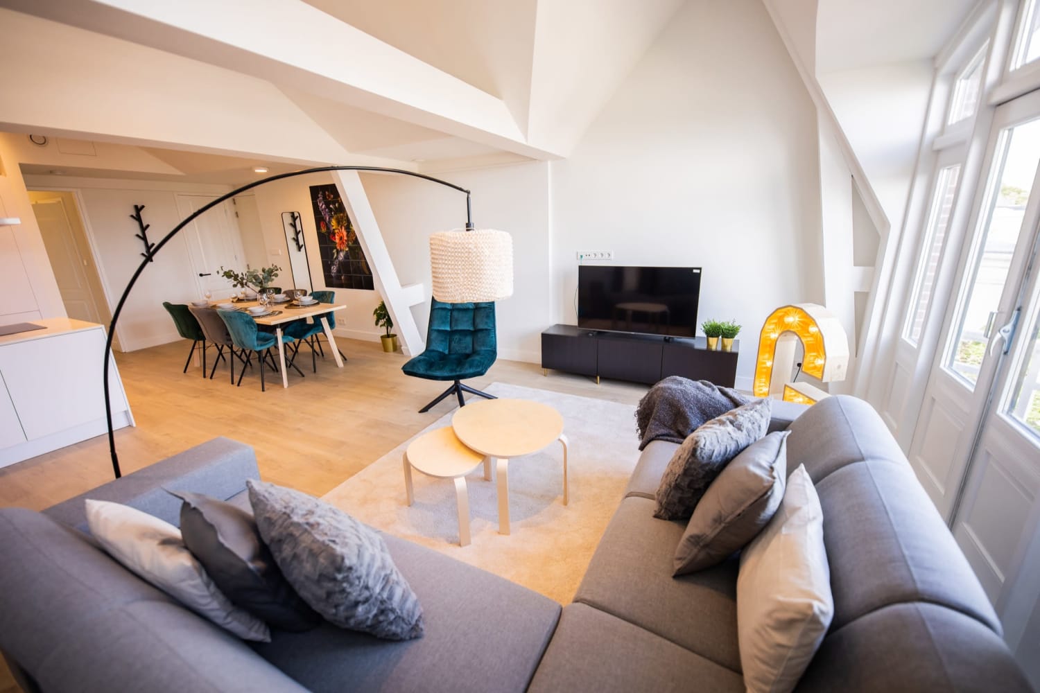 Grandly 3 Bedroom Serviced Apartment 83m2 -NB306G- — Rotterdam stay