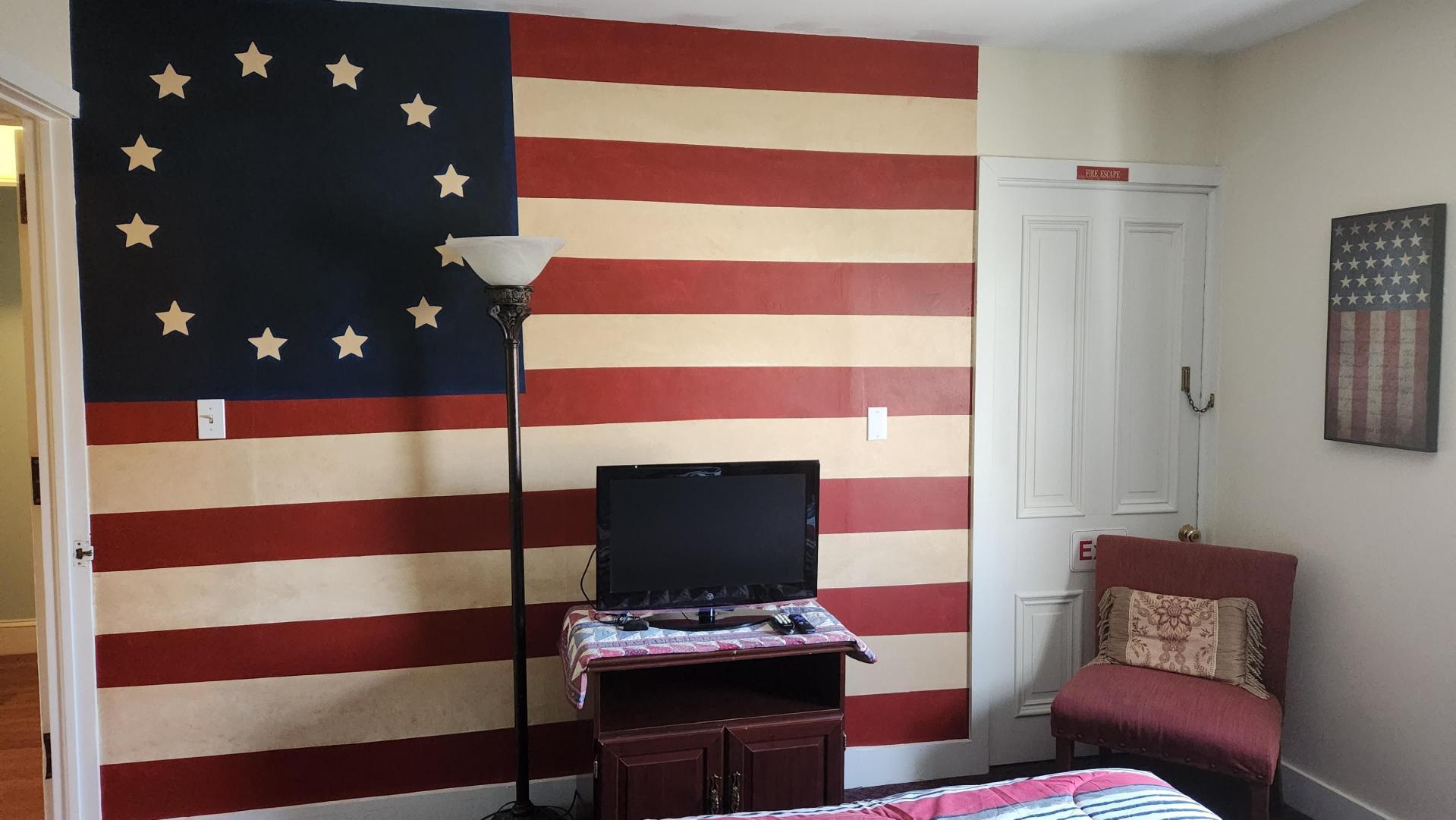 Family 3Bed B&B w/ Free Parking Near Sight & Sound