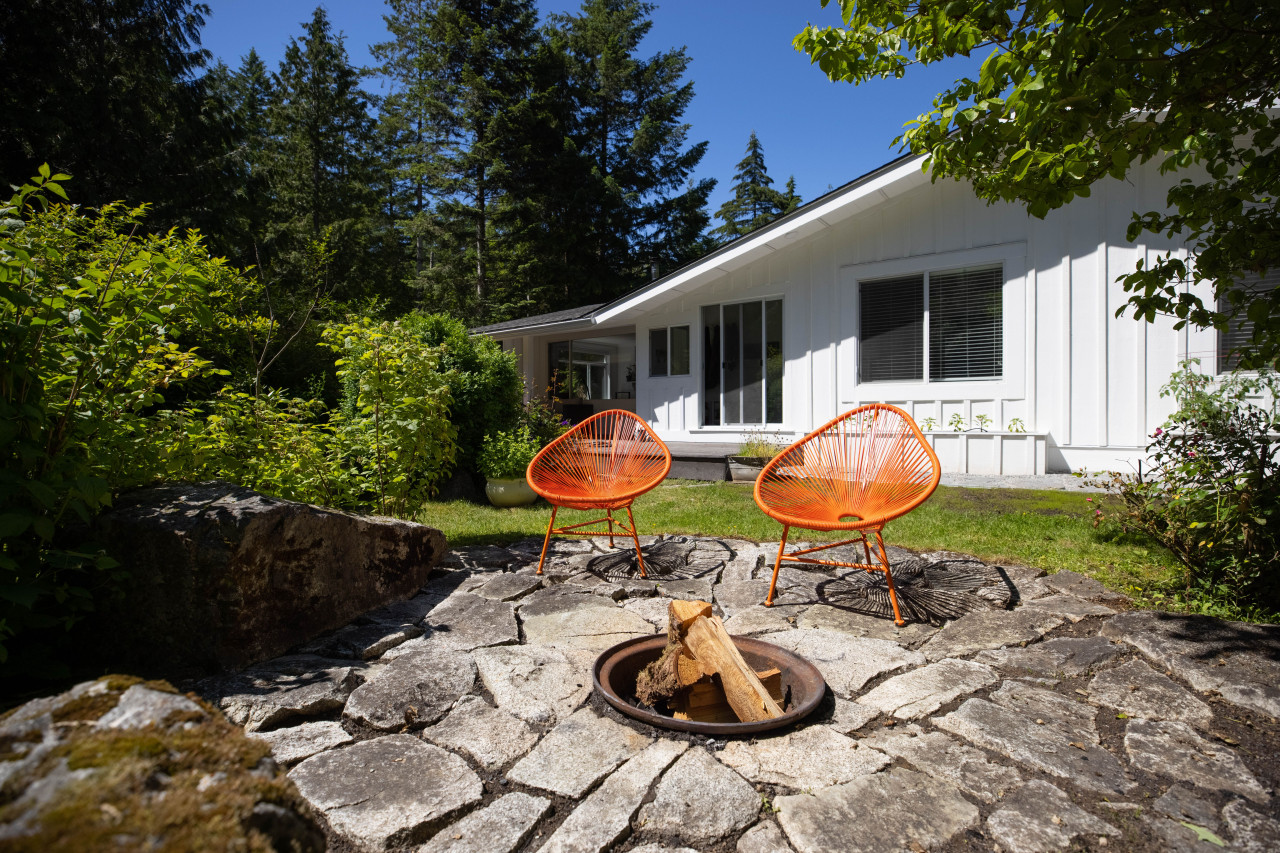 Paradise Valley Haven - Peaceful 4 bdr in Squamish