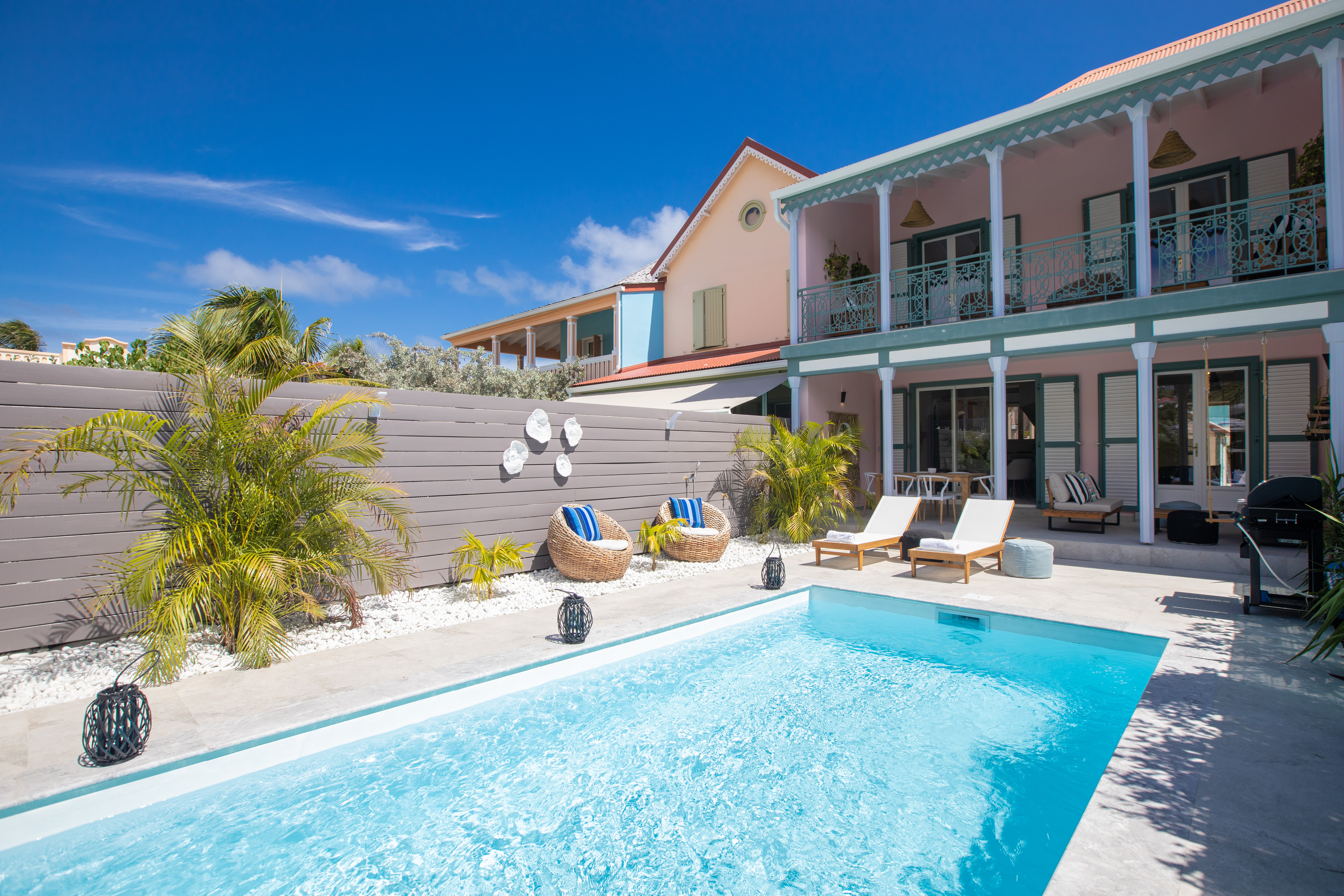 Searulean, a stylish 3 bedroom abode in Orient Bay