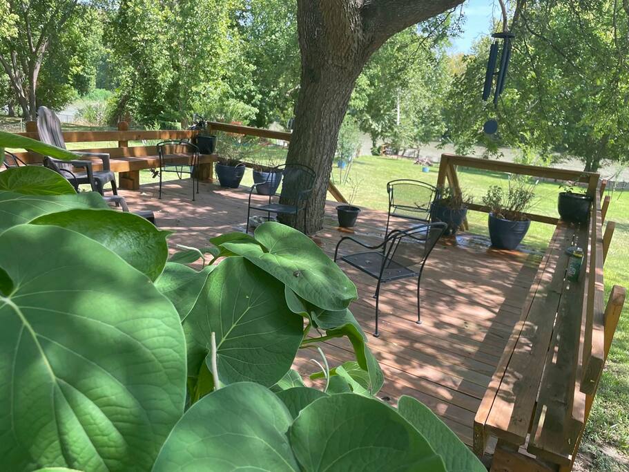 RiverNook: Pet Friendly River Getaway