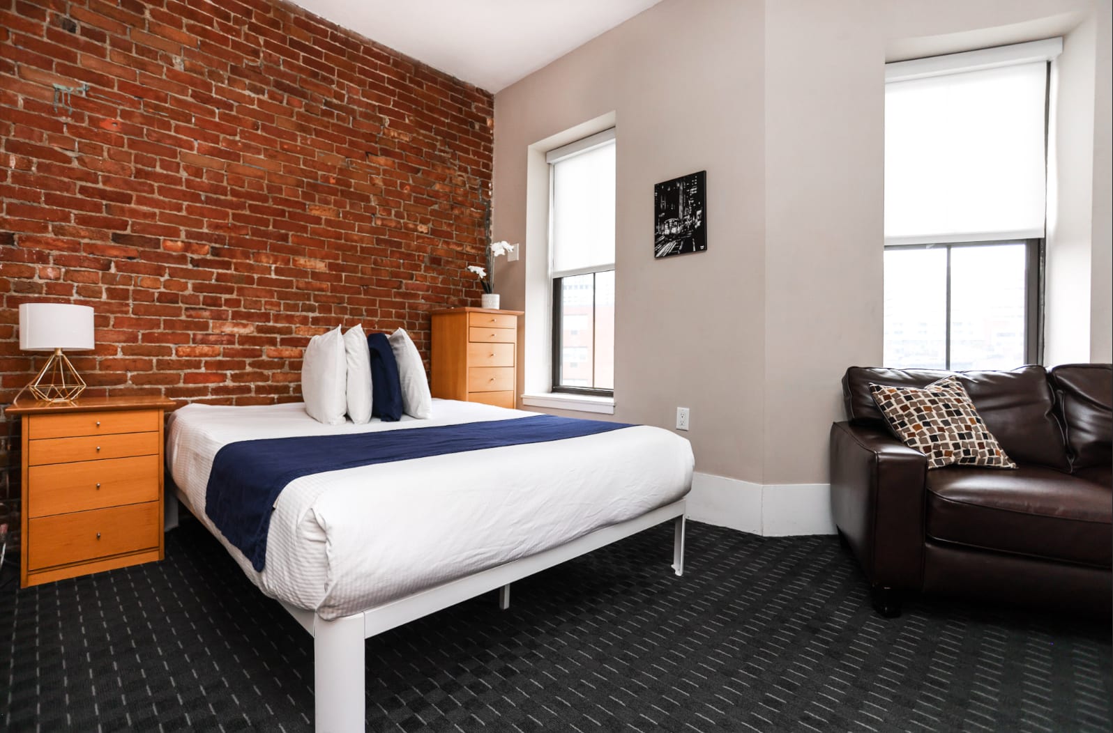 Stylish Downtown Studio in the SouthEnd, C.Ave# 41