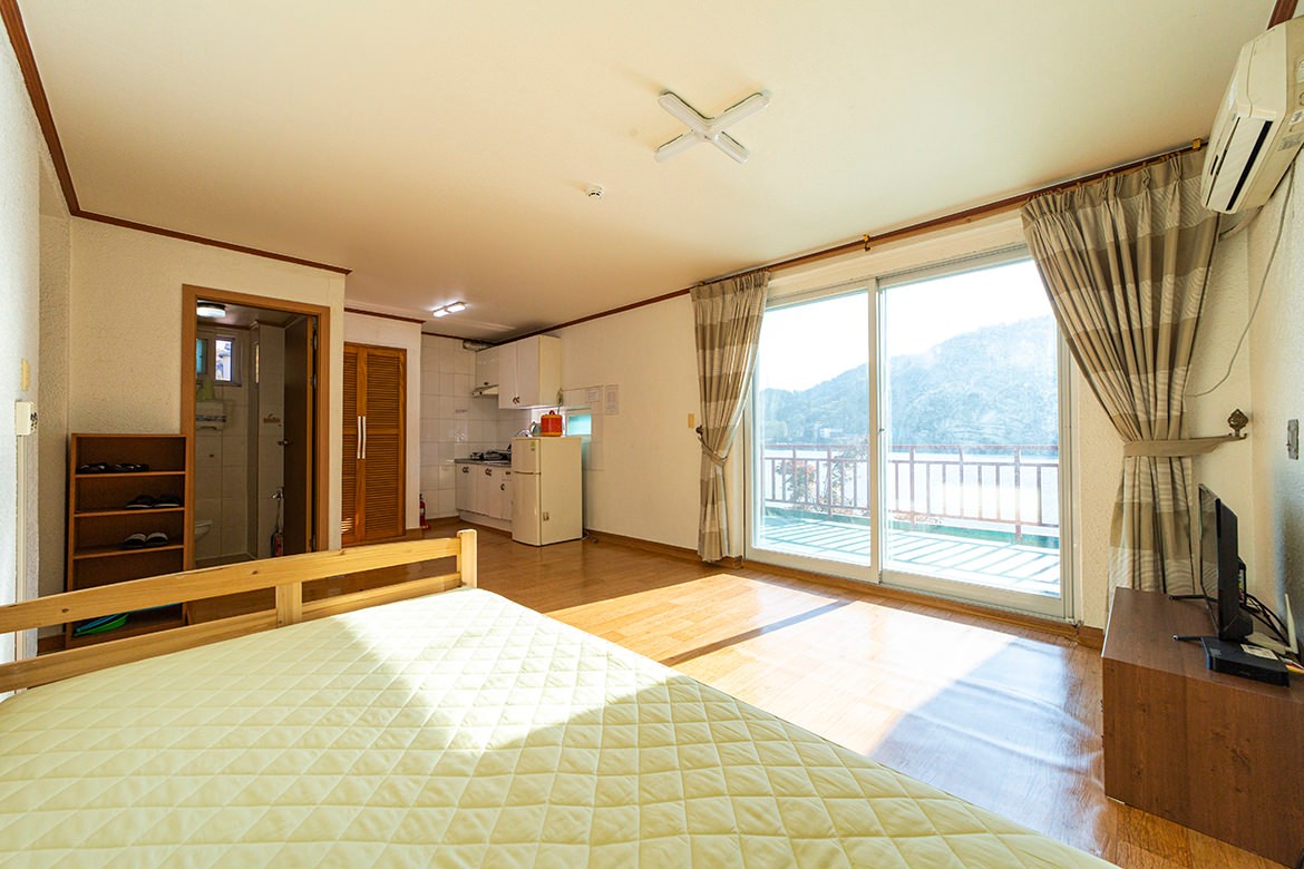 Daisy, quiet, cozy, and perfect place to relax near Nami Island by the Bukhan River