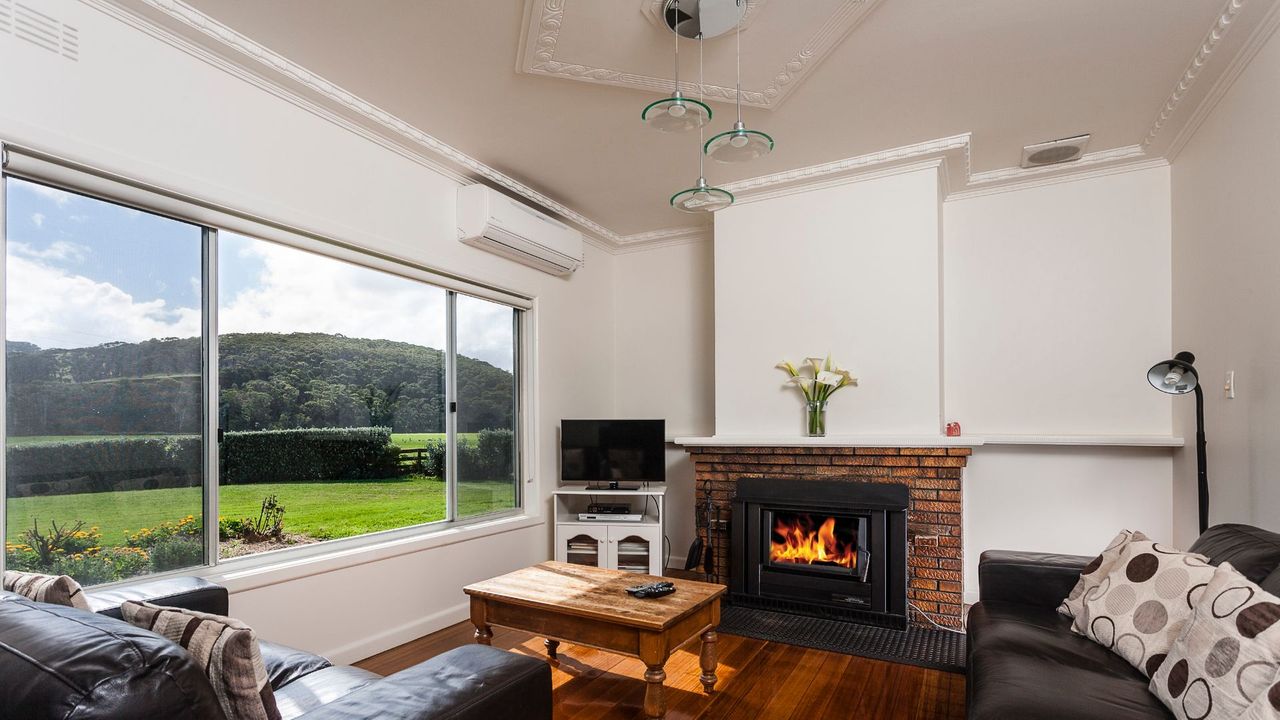 Farm House at Johanna Seaside in Colac Otway, Barwon South West Vic