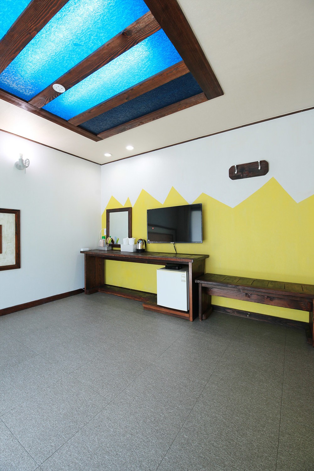 306 ondol (self-catering) with a calm interior in bluetone