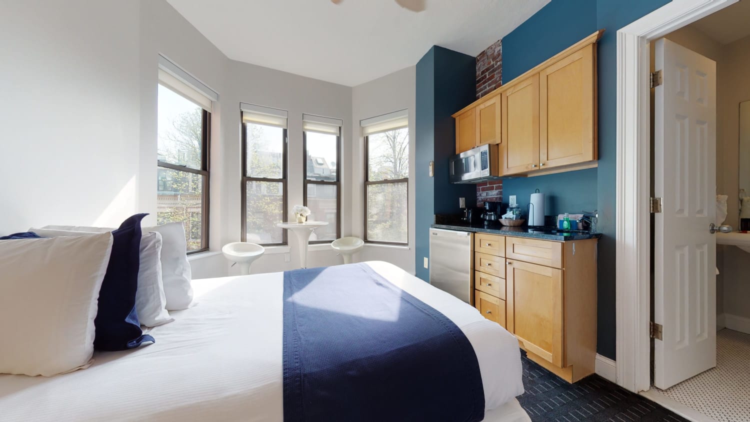 Prime Location in Boston's South End #25
