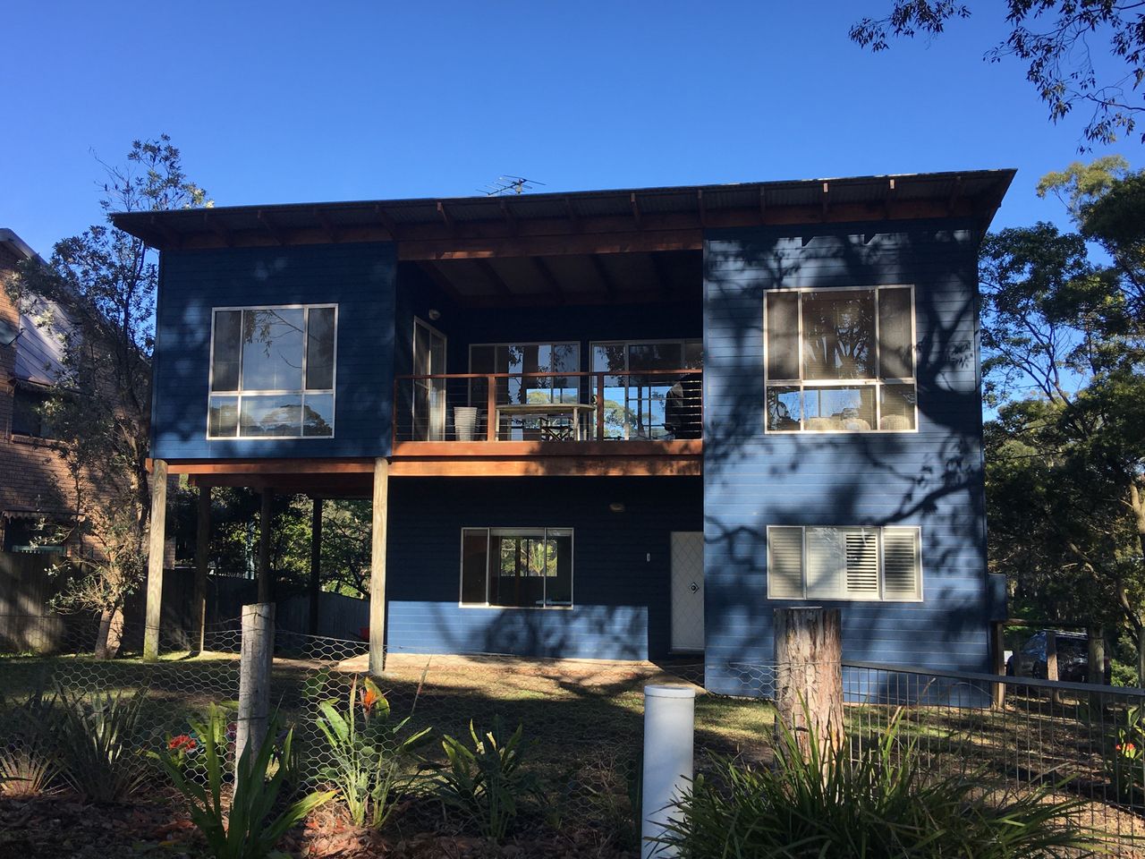 The Blue House at Durras