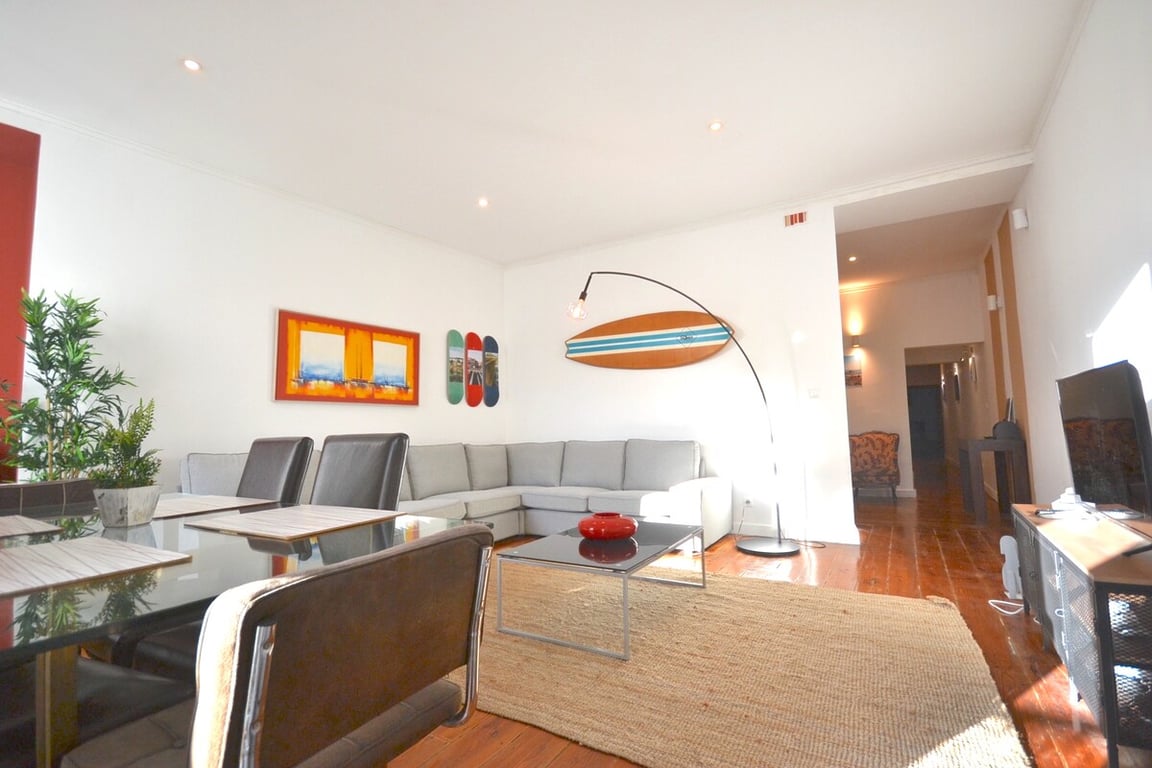 Spacious Fully Equiped Apartment in Estrela, Lisbon