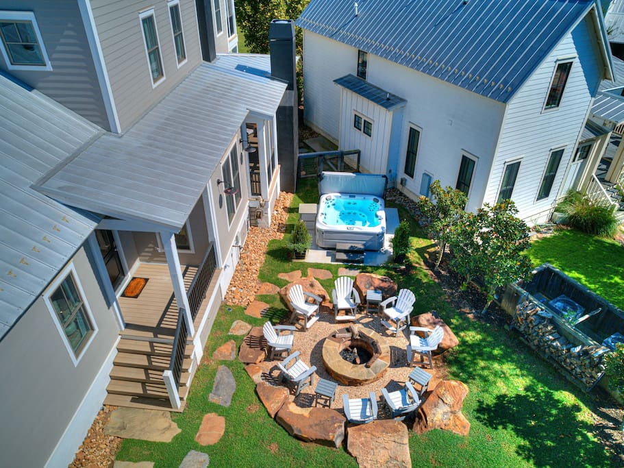 Firefly Park Home with Private Hot Tub!