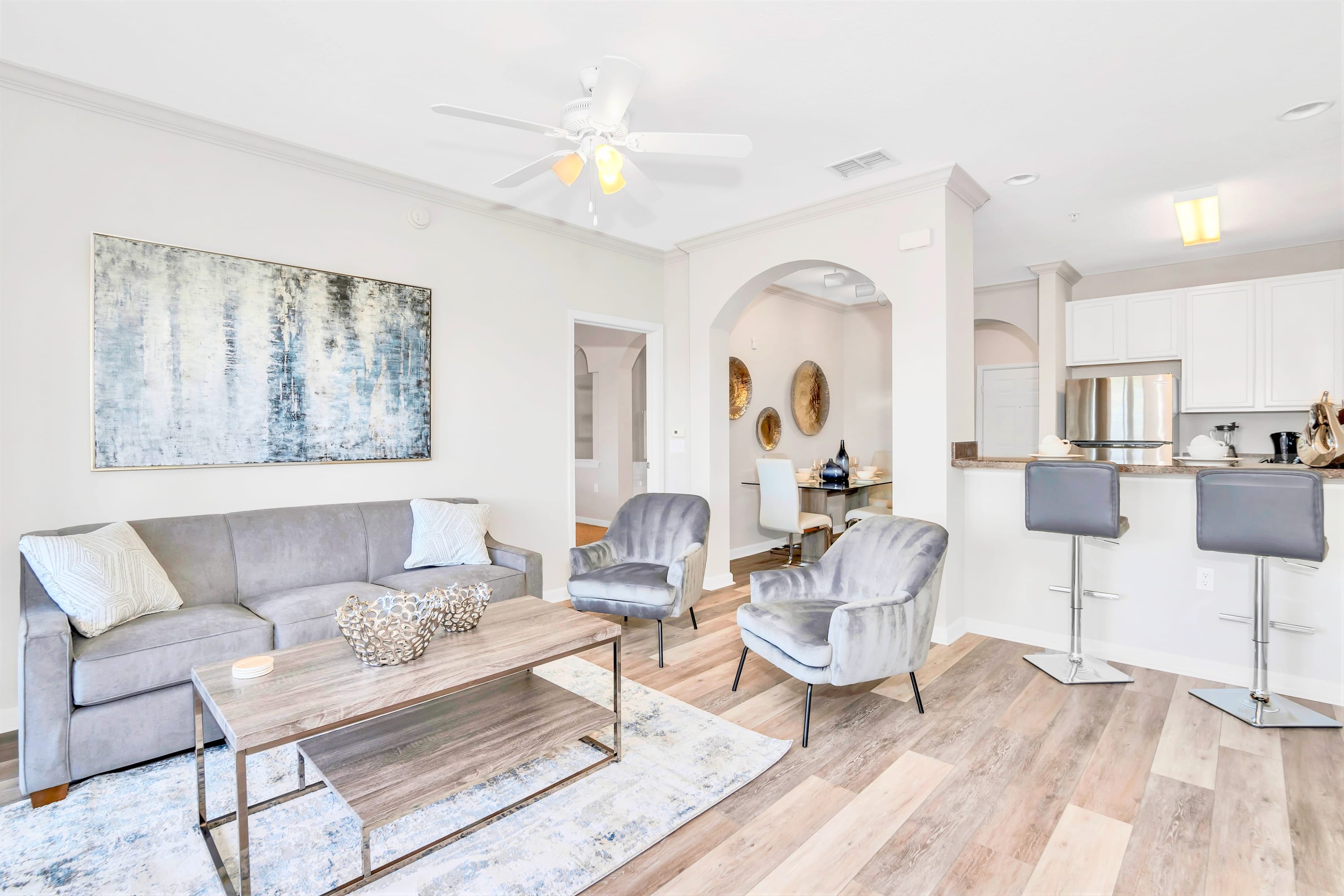 Upstay - Condo Near Disney w Outdoor Pool and Hot
