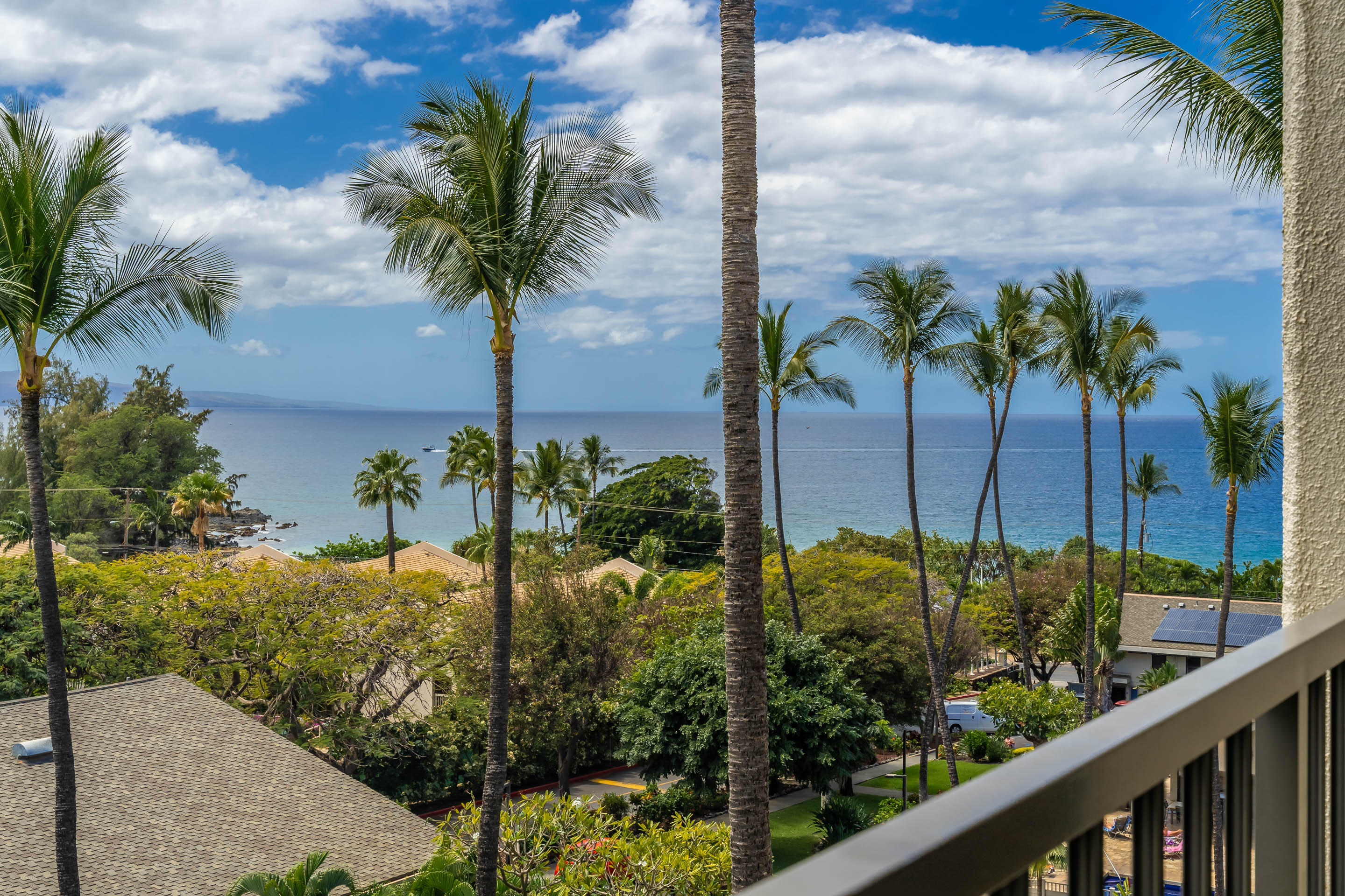 Kihei Akahi C-607 | Ocean Views, Two Pools, Tennis in Kihei-Makena, Hawaii
