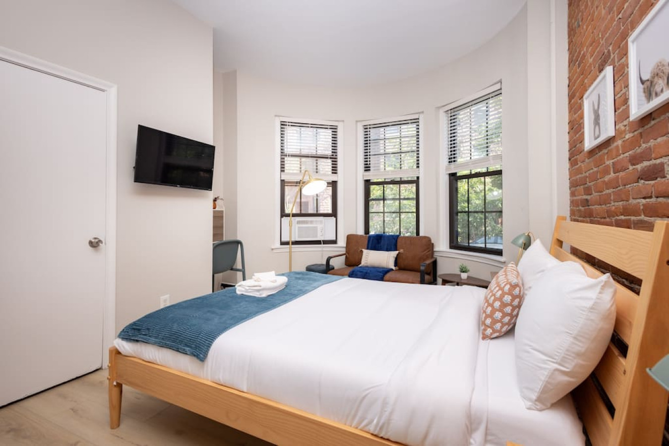 Serene Studio with Cozy Atmosphere! in Fenway, Boston