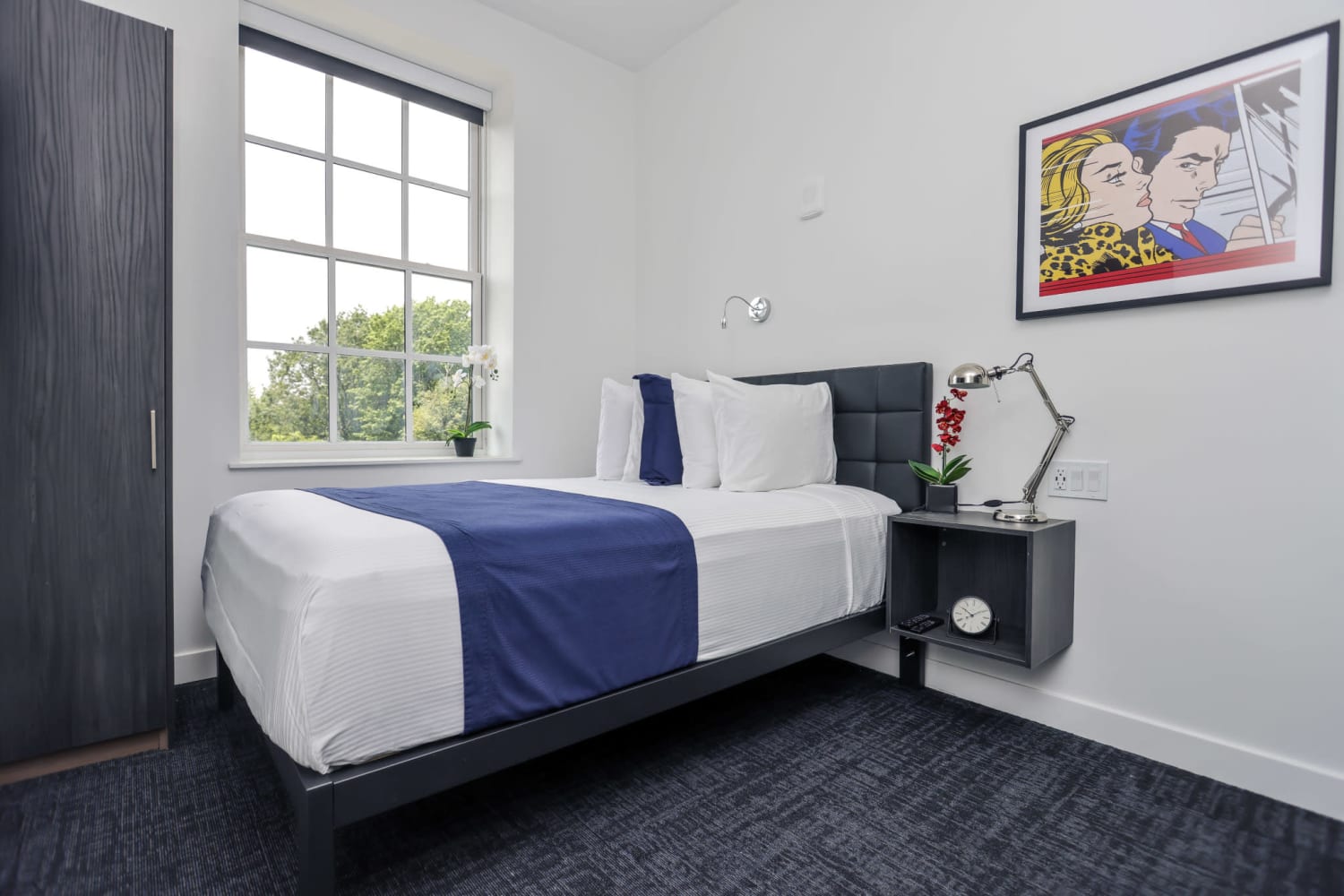 Stay in the Heart of Fenway & Berklee