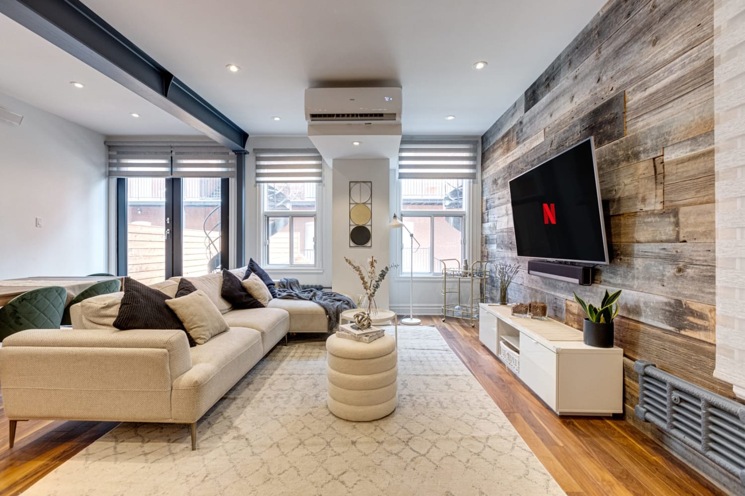 Mile End Luxury Retreat- Large 3BR+office