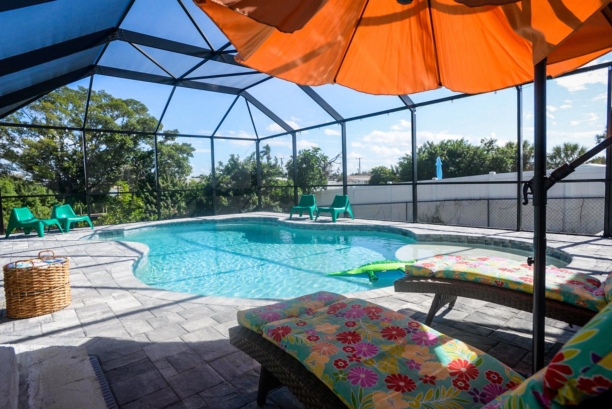 Ultimate Waterfront Retreat + Heated Pool