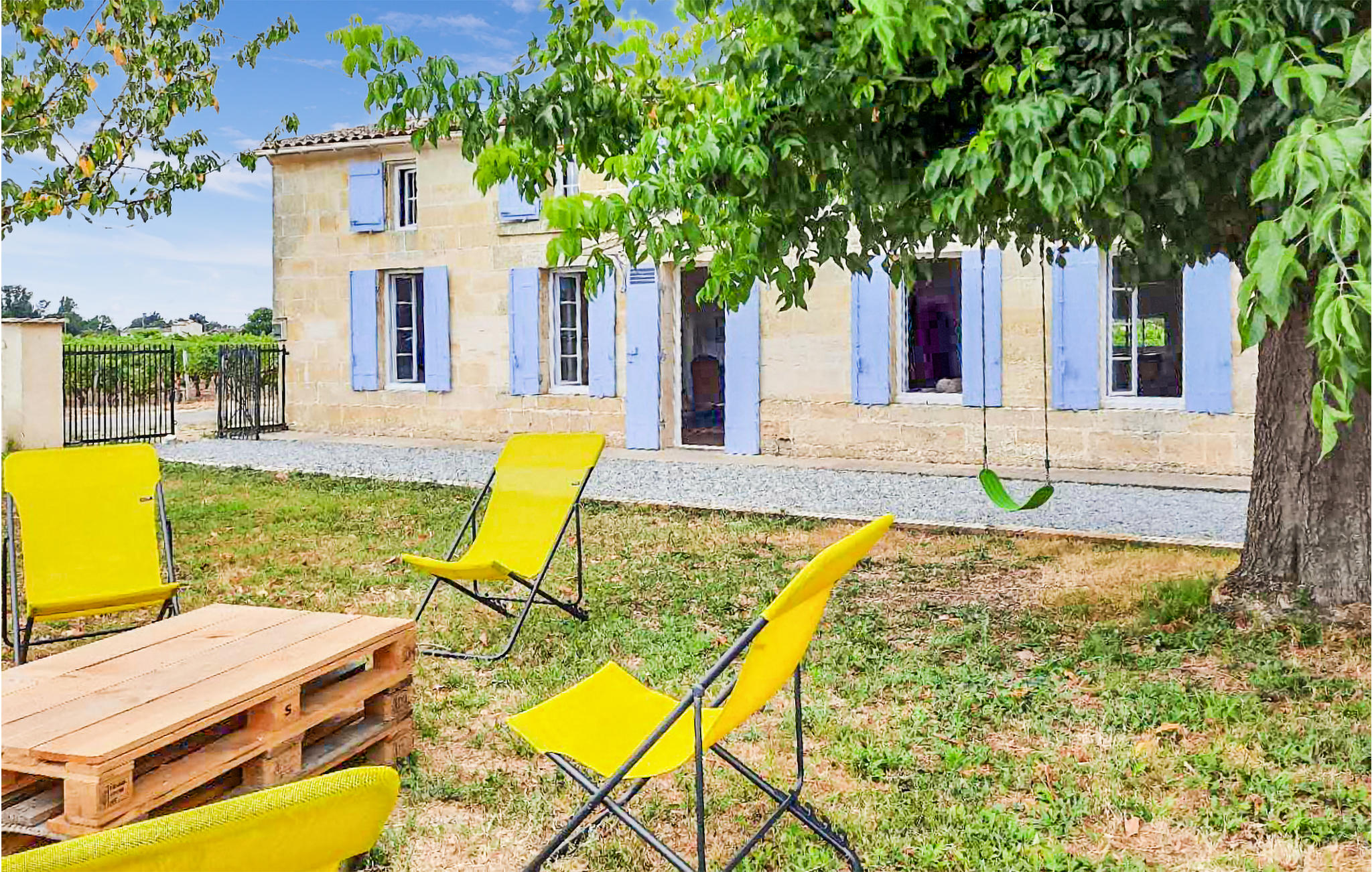 3 bedroom cozy home in S.Sulpice-de-Faleyrens