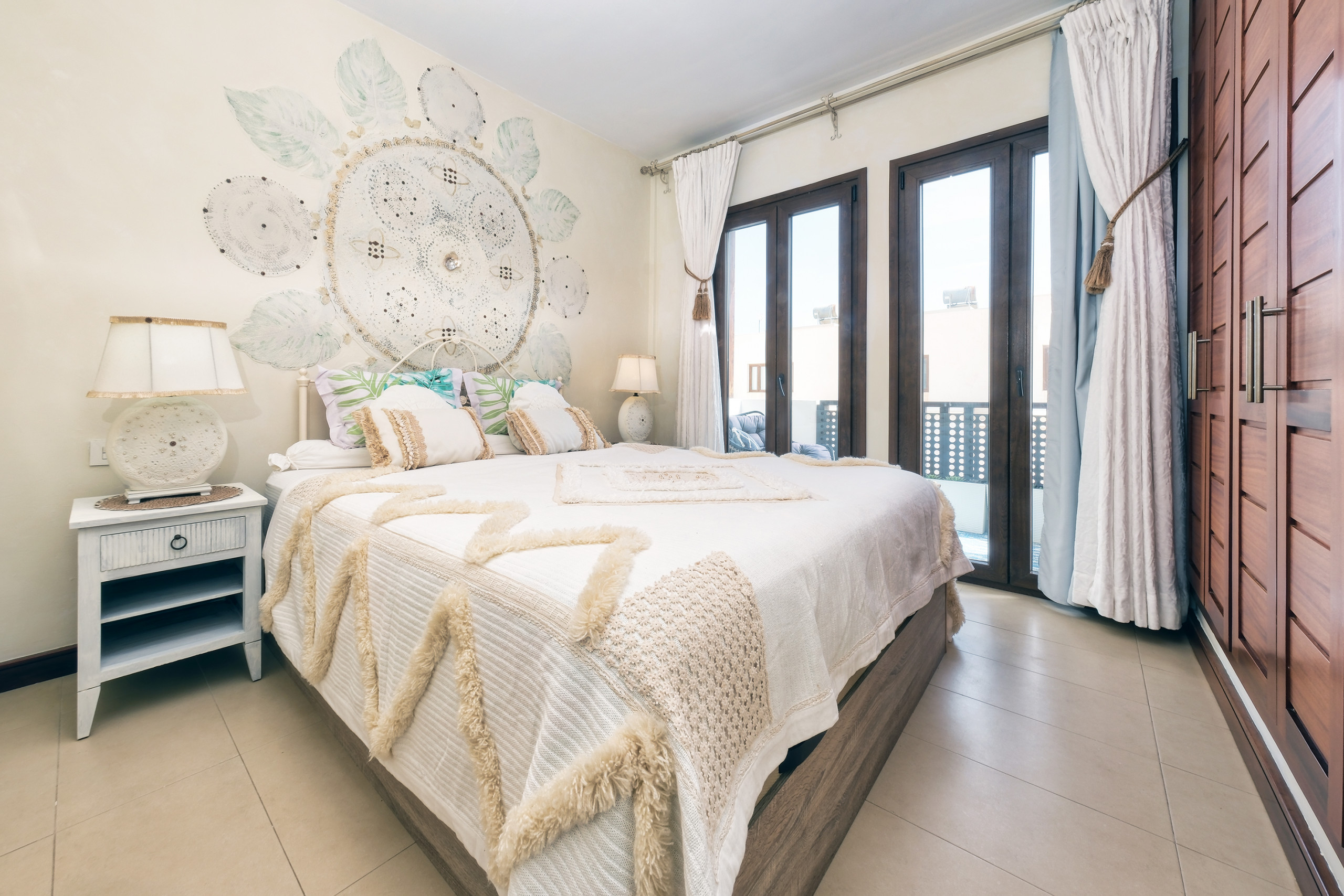 Casa Bleu : 2 floors ,2 bedrooms ,equipped kitchen